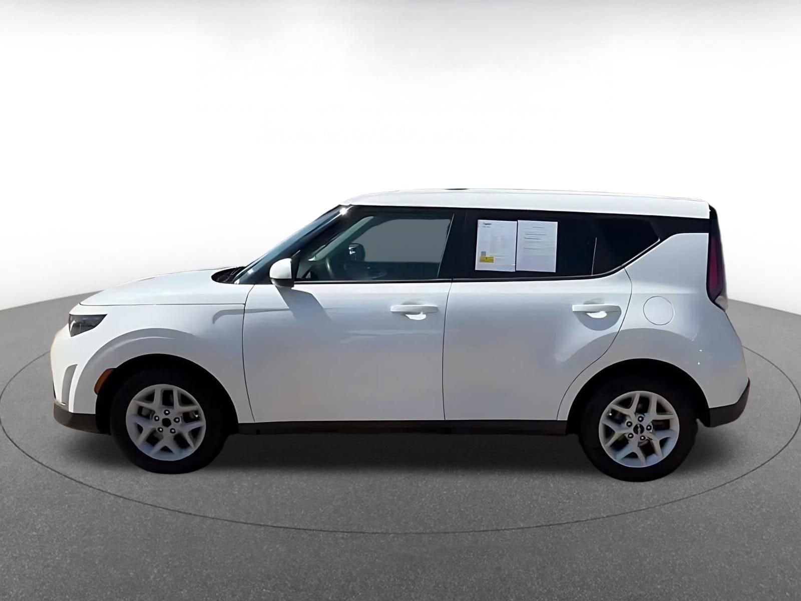 Thumbnail: 2024 Kia Soul - 8