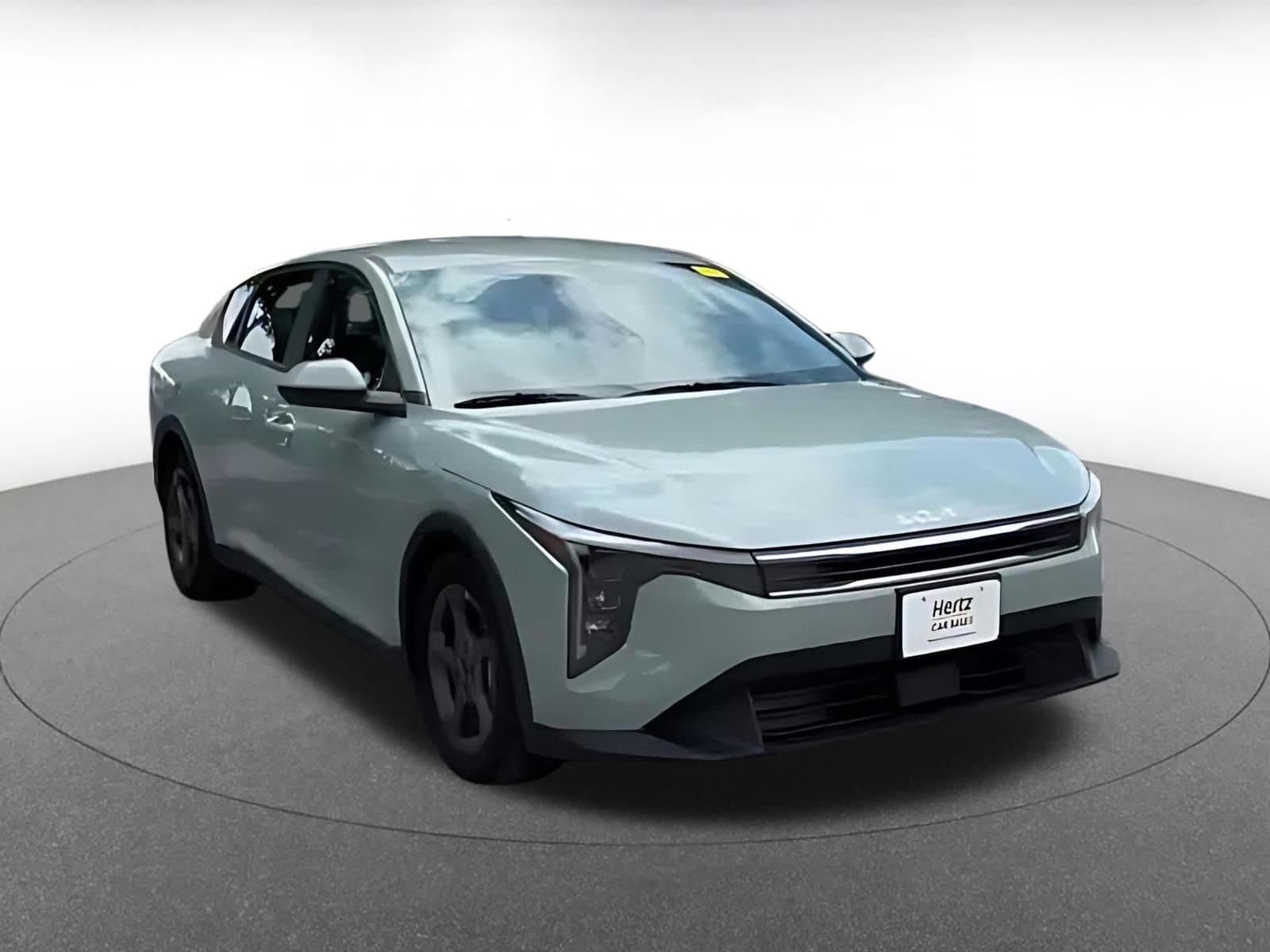 Thumbnail: 2025 Kia K4 - 3