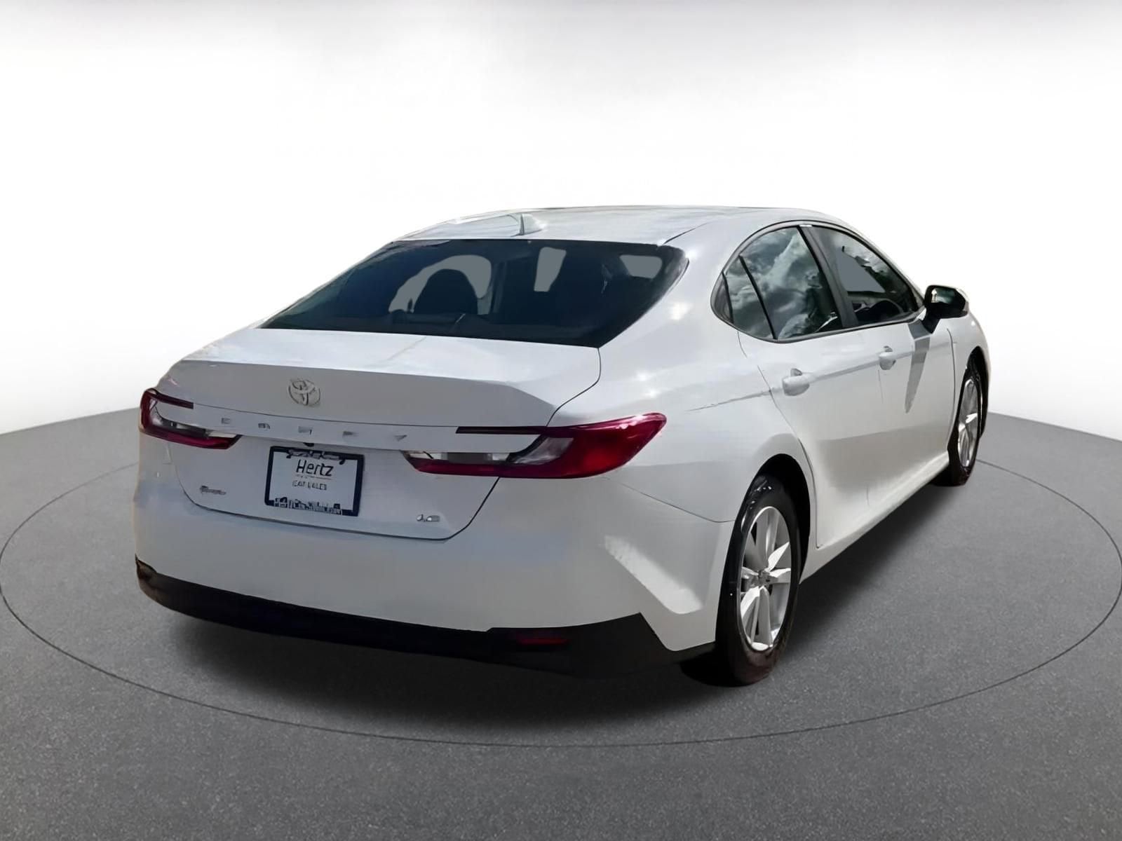 Thumbnail: 2025 Toyota Camry - 12