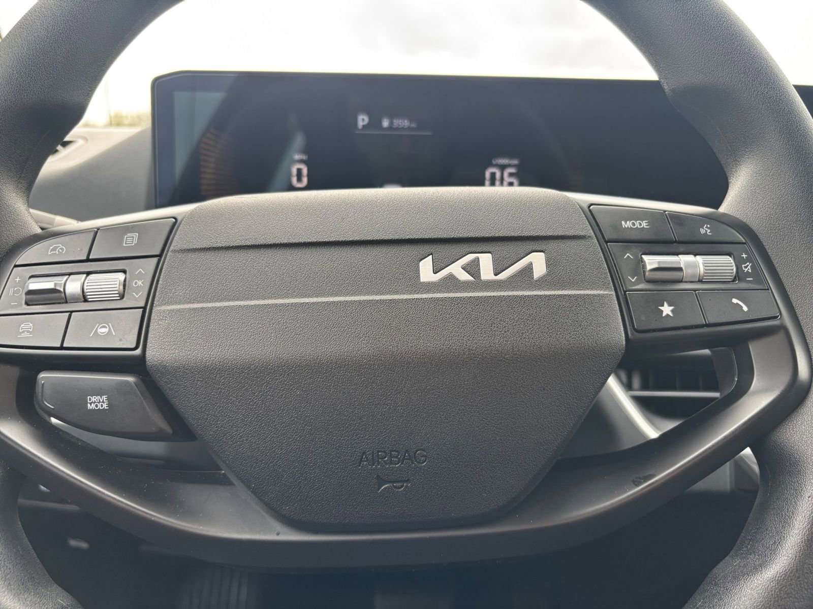 Thumbnail: 2025 Kia K4 - 27