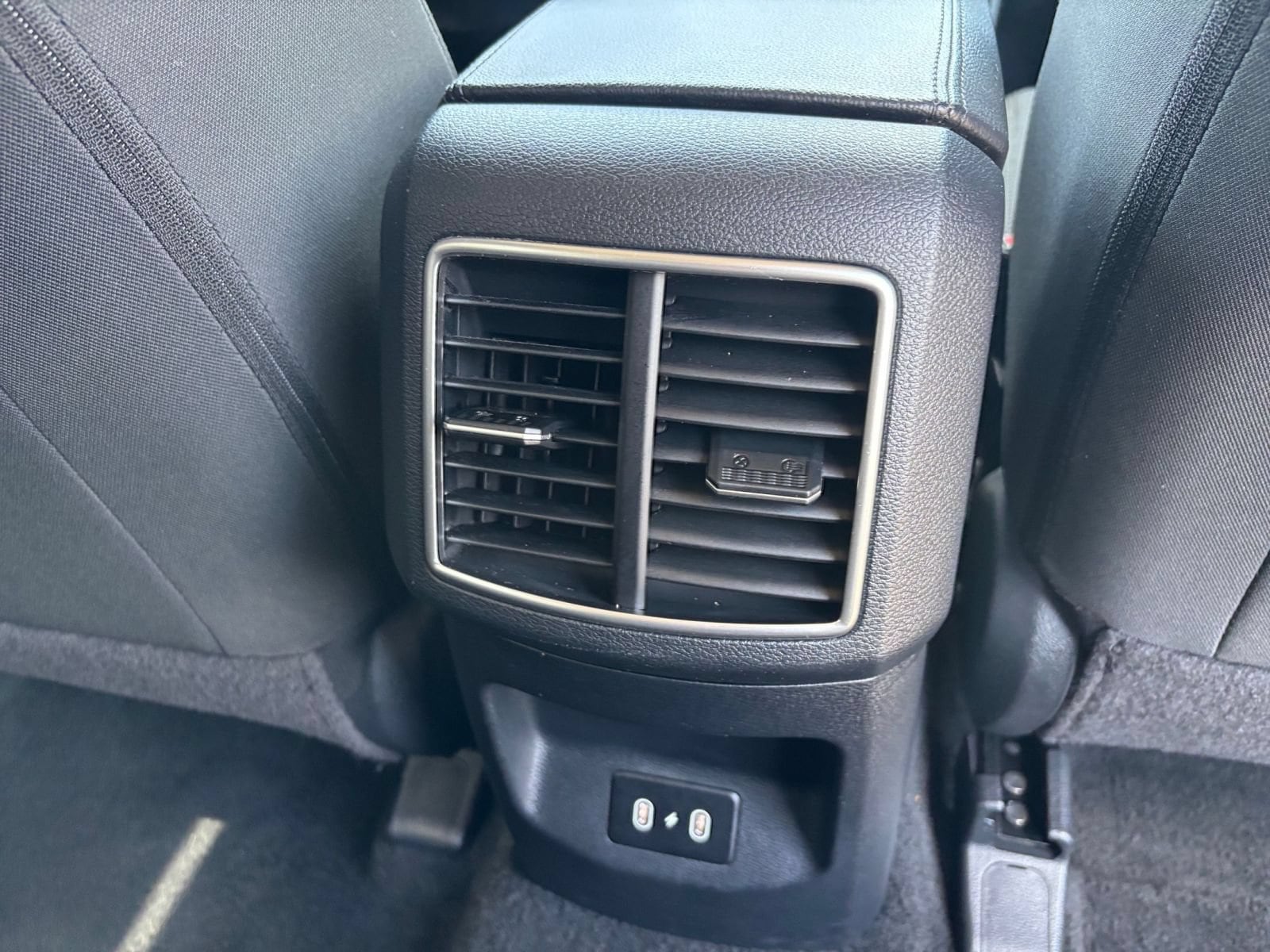 Thumbnail: 2026 Kia Sportage - 18