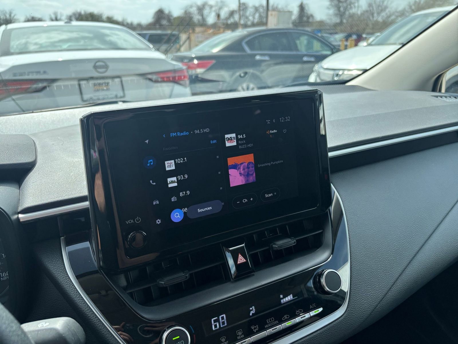 Thumbnail: 2025 Toyota Corolla - 20