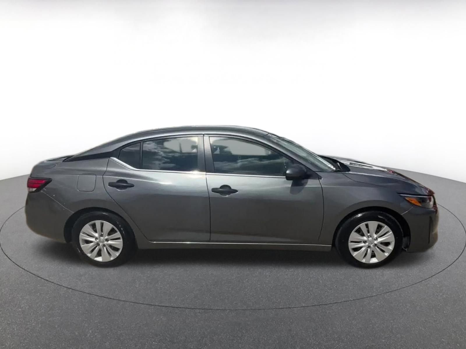 Thumbnail: 2025 Nissan Sentra - 16