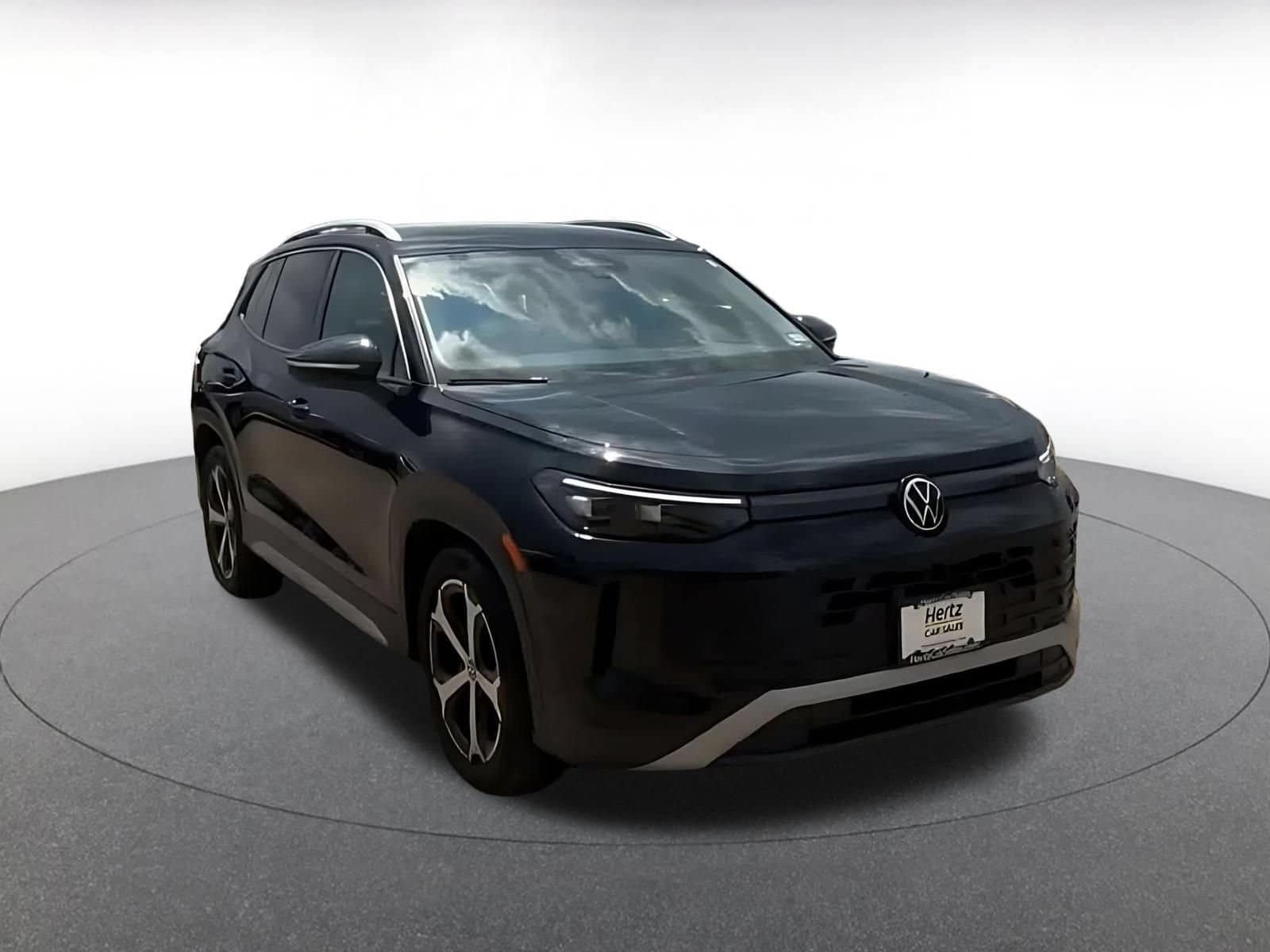 Thumbnail: 2026 Volkswagen Tiguan - 3