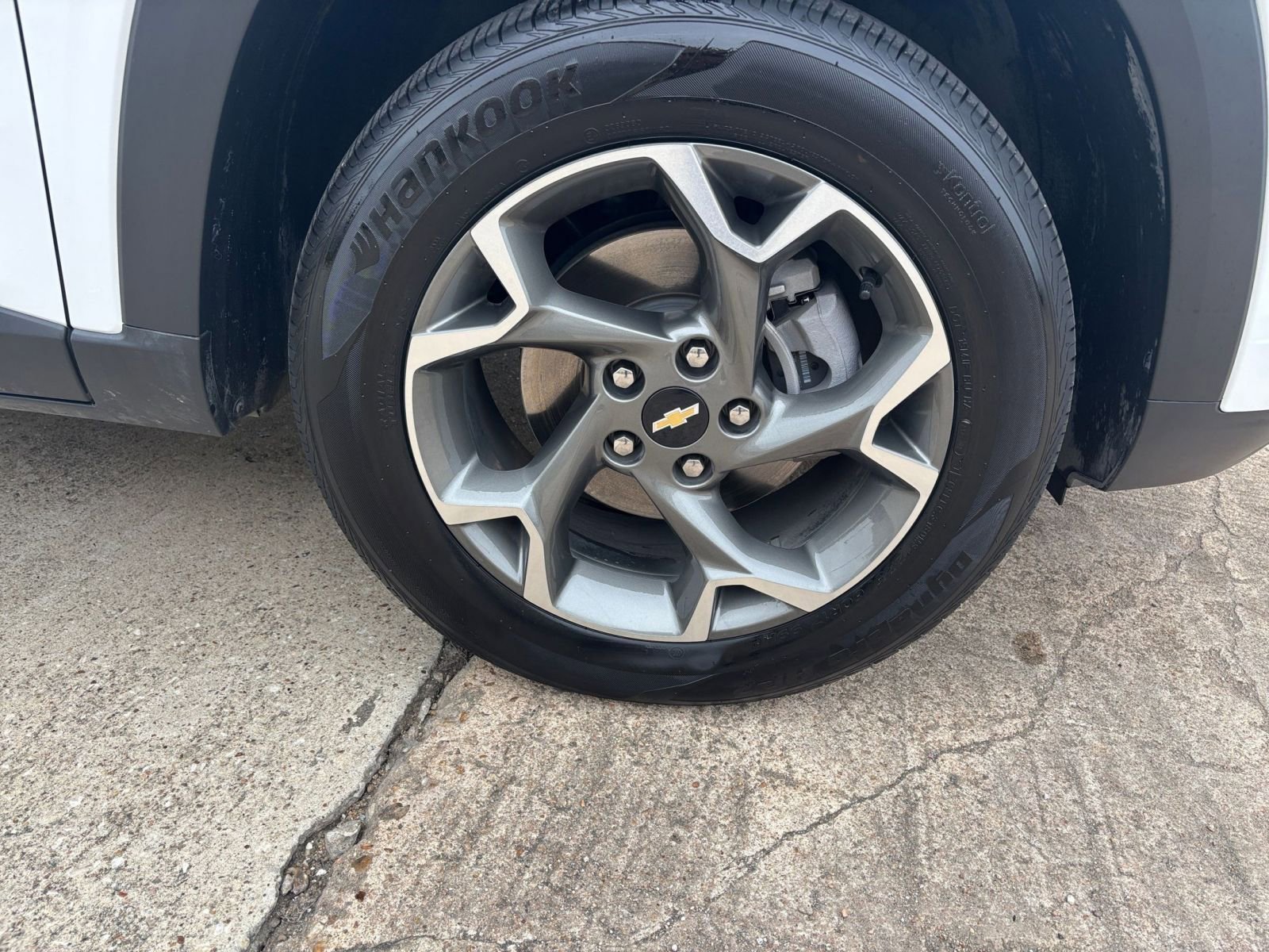 Thumbnail: 2025 Chevrolet Trax - 28