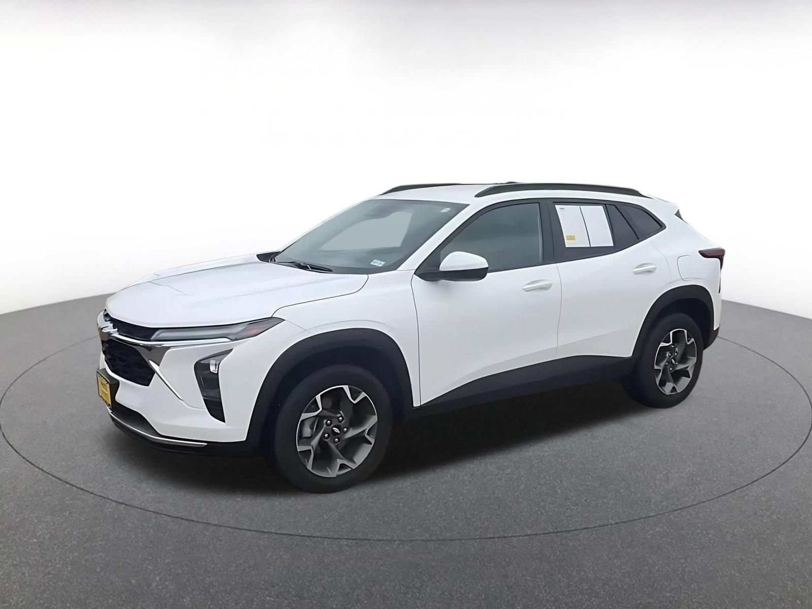 Thumbnail: 2025 Chevrolet Trax - 8