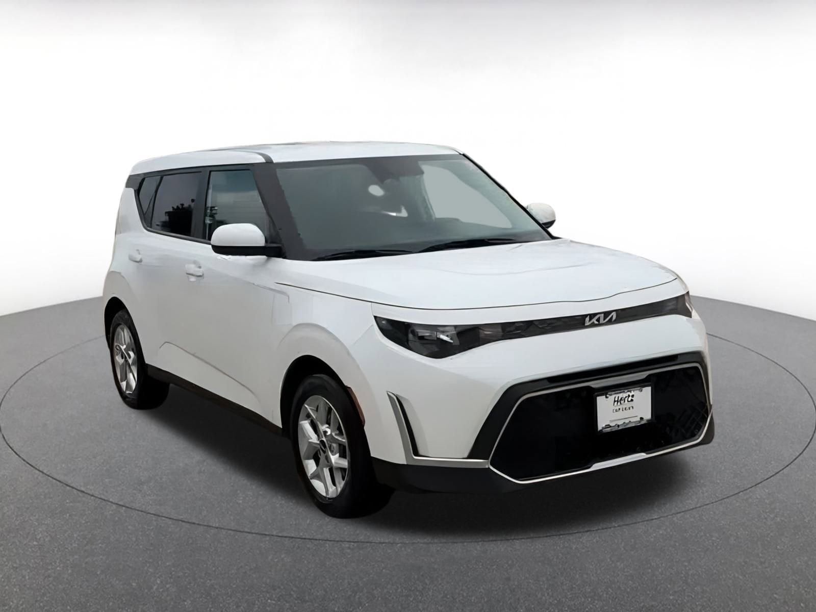 Thumbnail: 2023 Kia Soul - 3