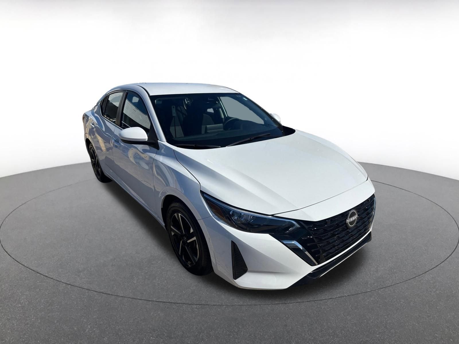 Thumbnail: 2025 Nissan Sentra - 1