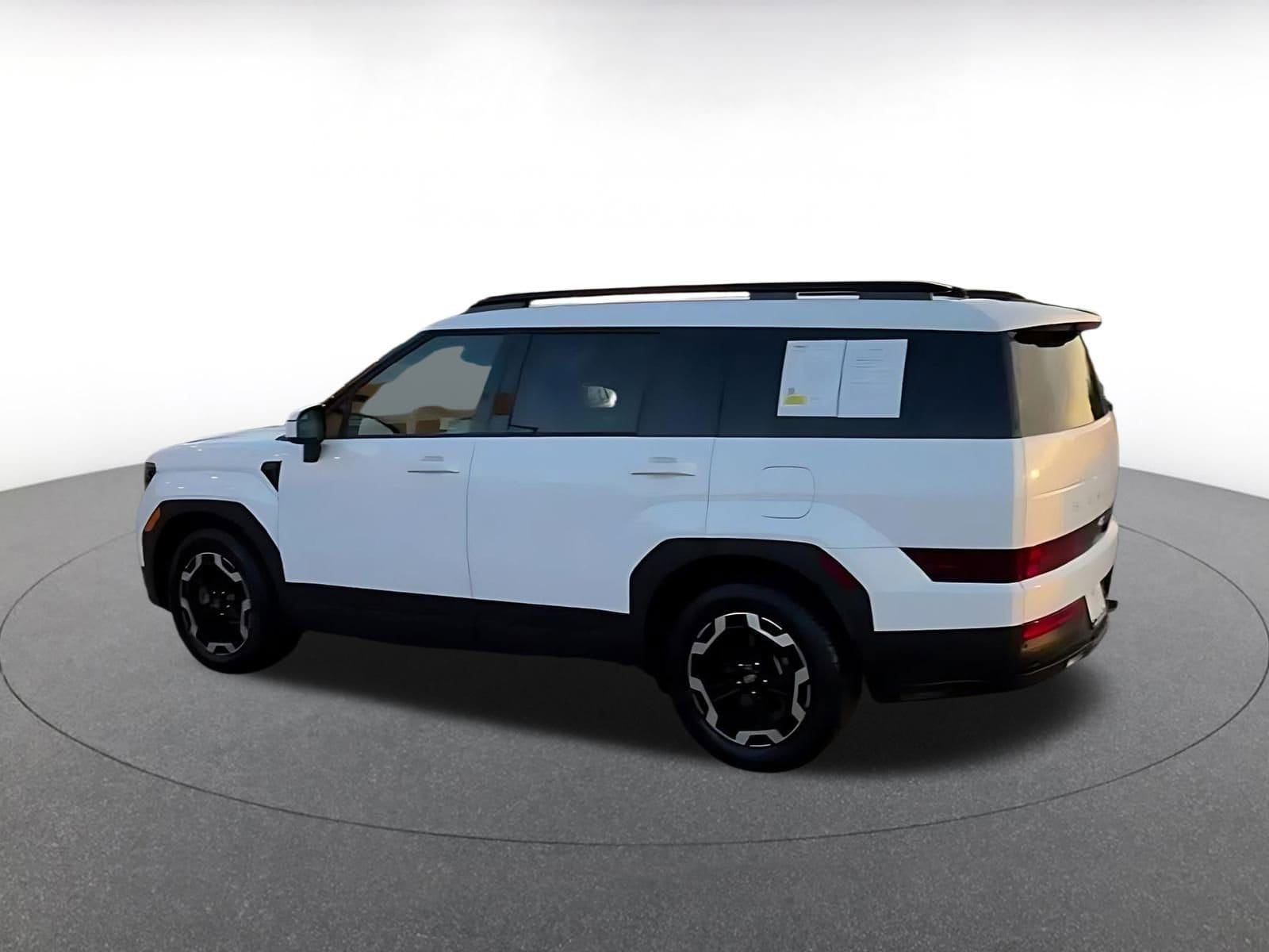 Thumbnail: 2025 Hyundai Santa Fe - 10