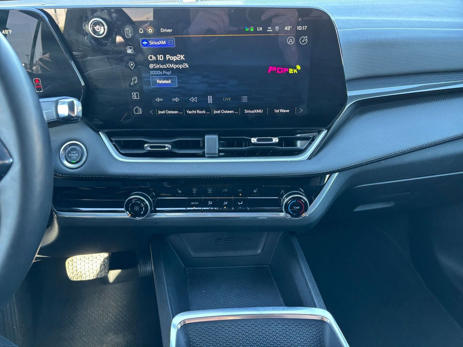 Thumbnail: 2025 Chevrolet Equinox - 17