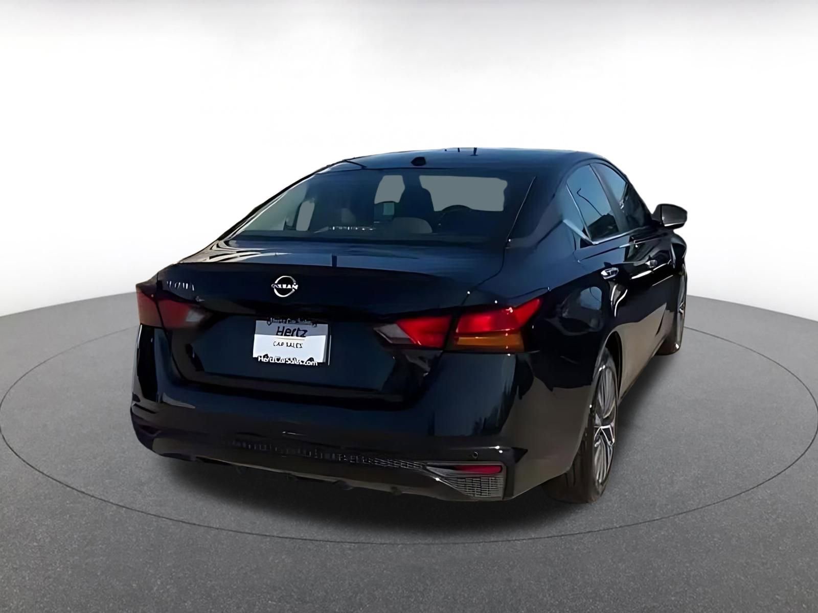 Thumbnail: 2025 Nissan Altima - 11