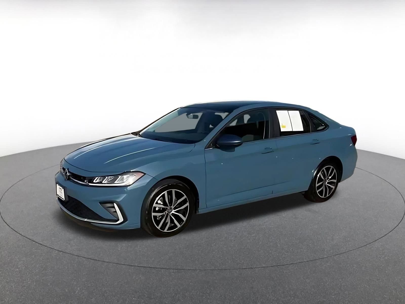 Thumbnail: 2025 Volkswagen Jetta - 8