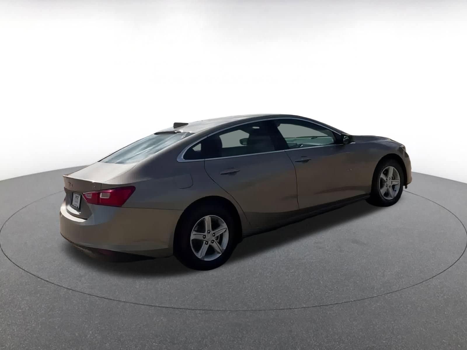 Thumbnail: 2024 Chevrolet Malibu - 12