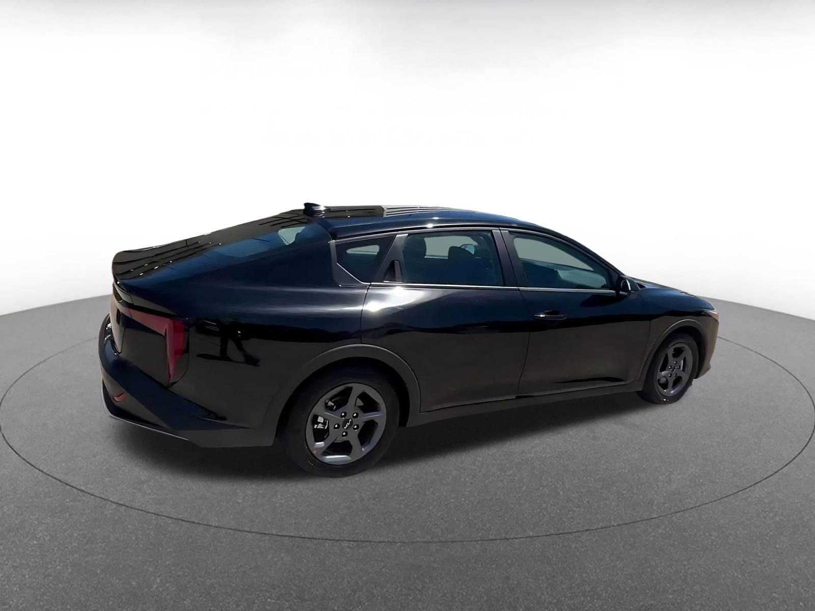 Thumbnail: 2025 Kia K4 - 14