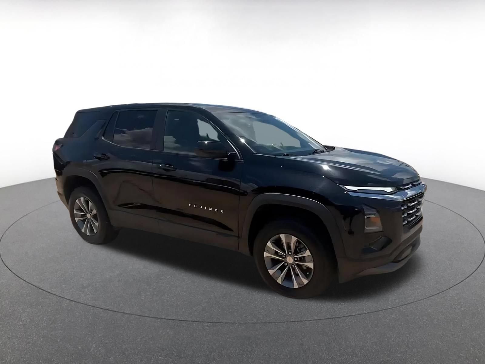 Thumbnail: 2025 Chevrolet Equinox - 2