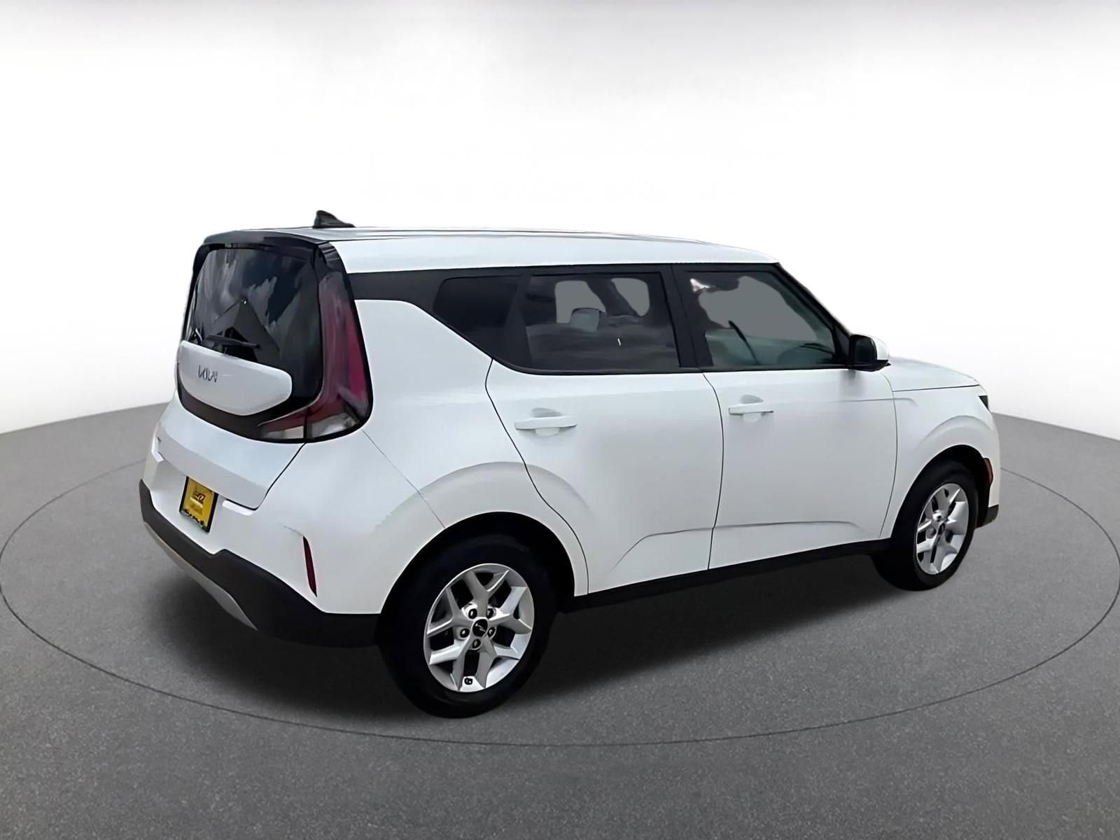 Thumbnail: 2025 Kia Soul - 11