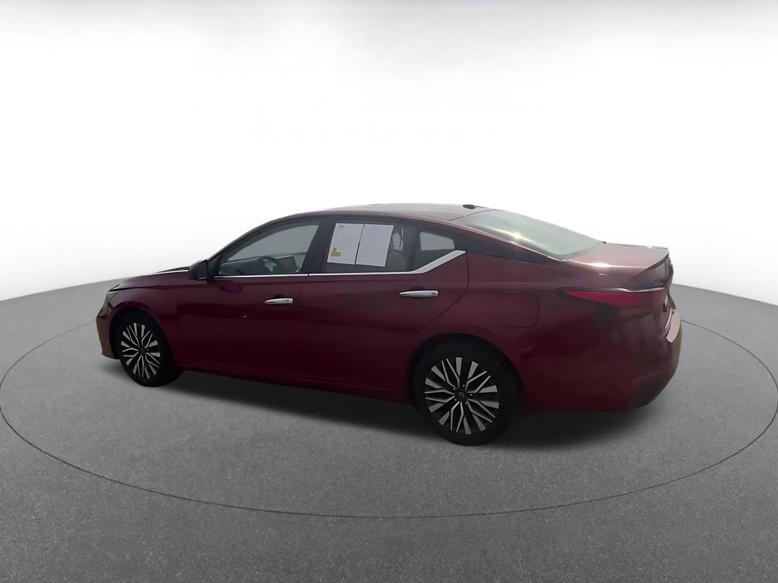 Thumbnail: 2025 Nissan Altima - 10