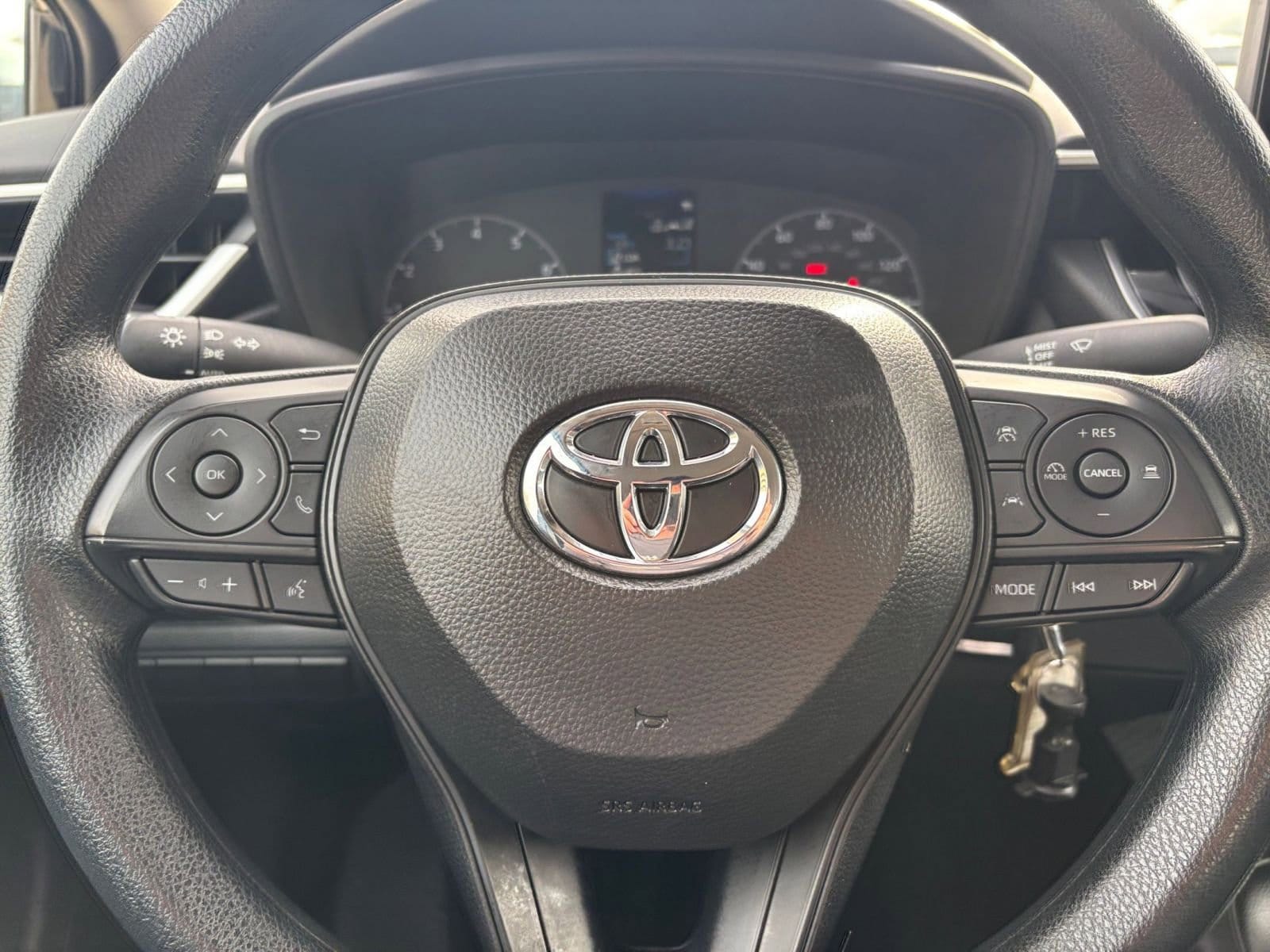 Thumbnail: 2025 Toyota Corolla - 25