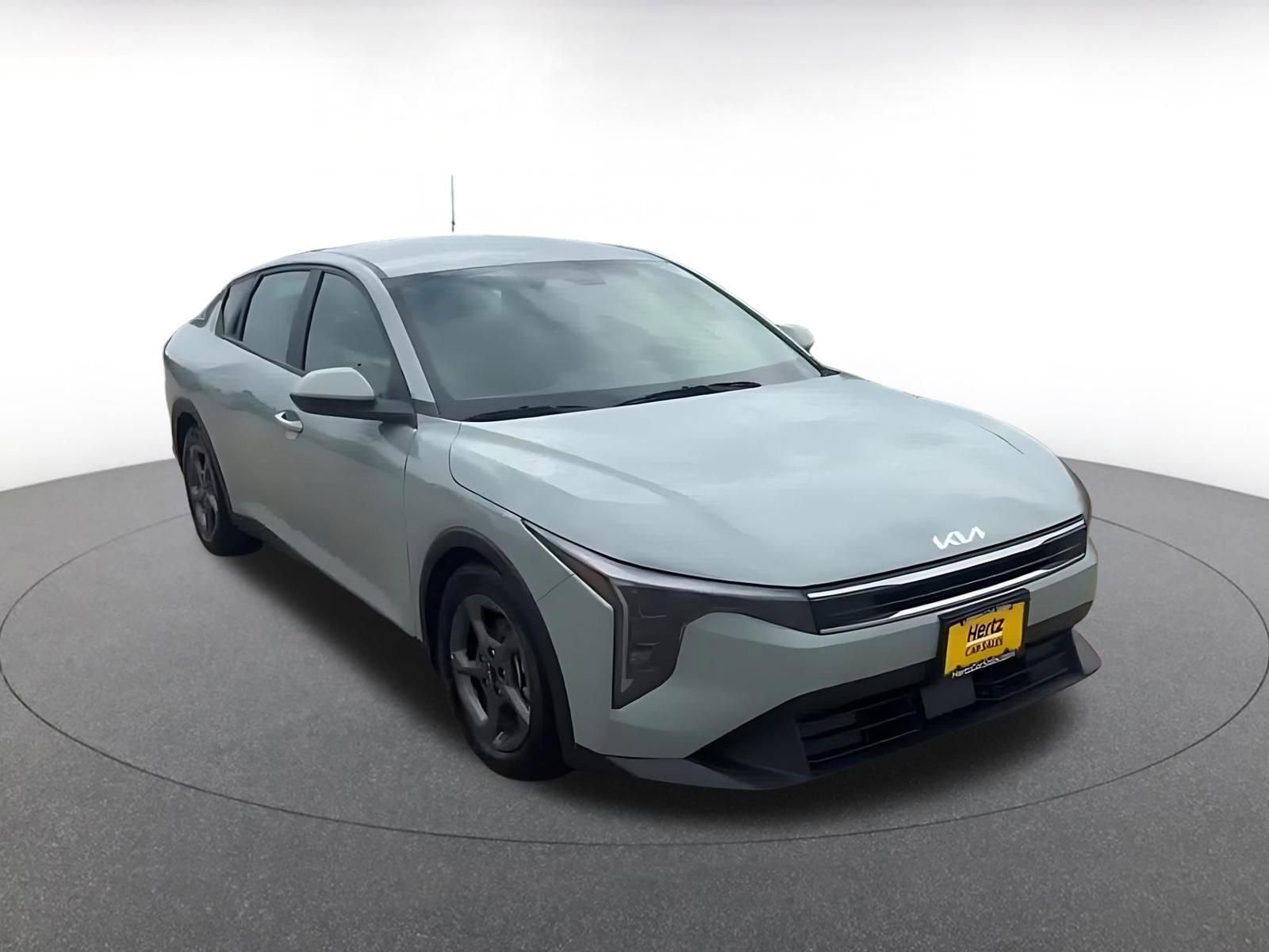 Thumbnail: 2025 Kia K4 - 3