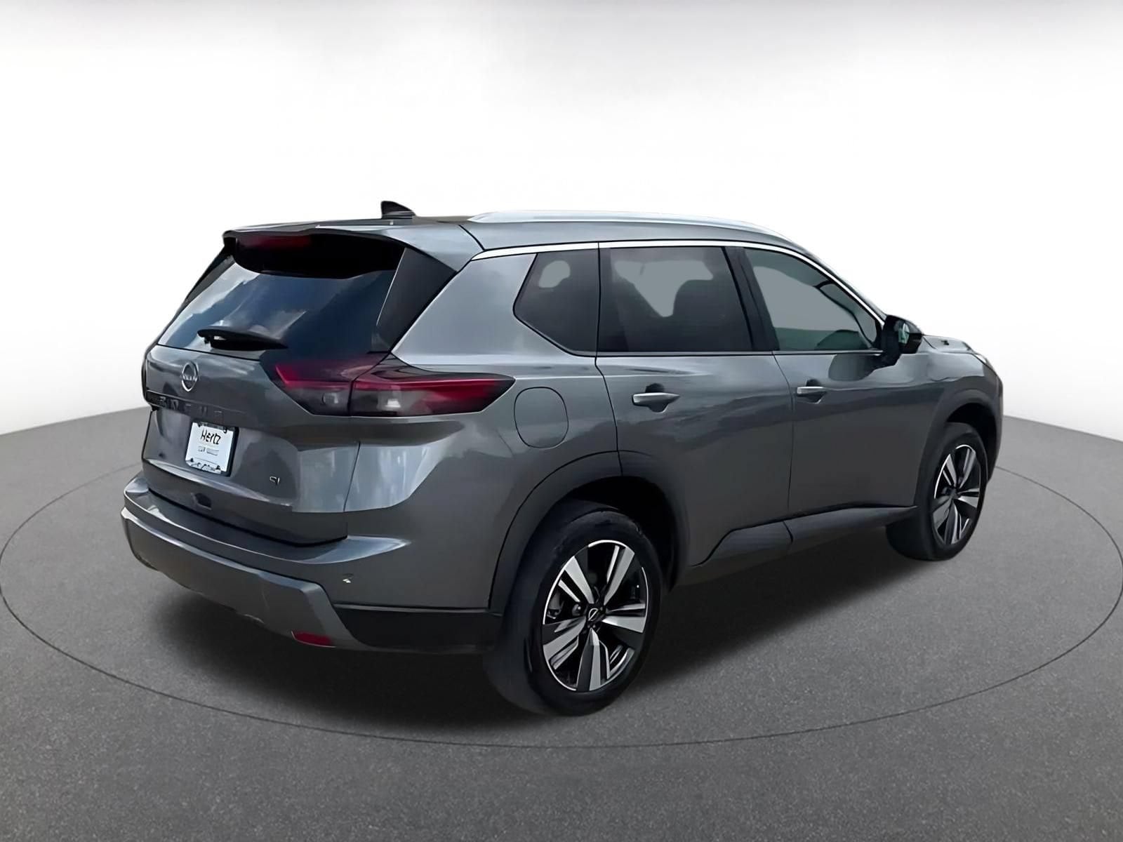Thumbnail: 2026 Nissan Rogue - 13