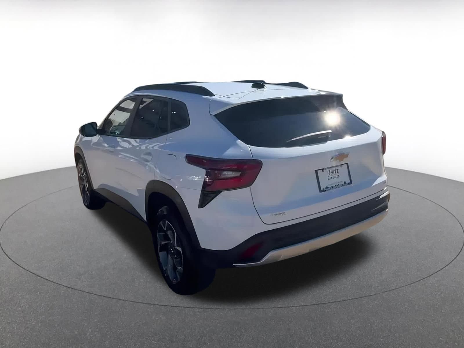 Thumbnail: 2025 Chevrolet Trax - 11