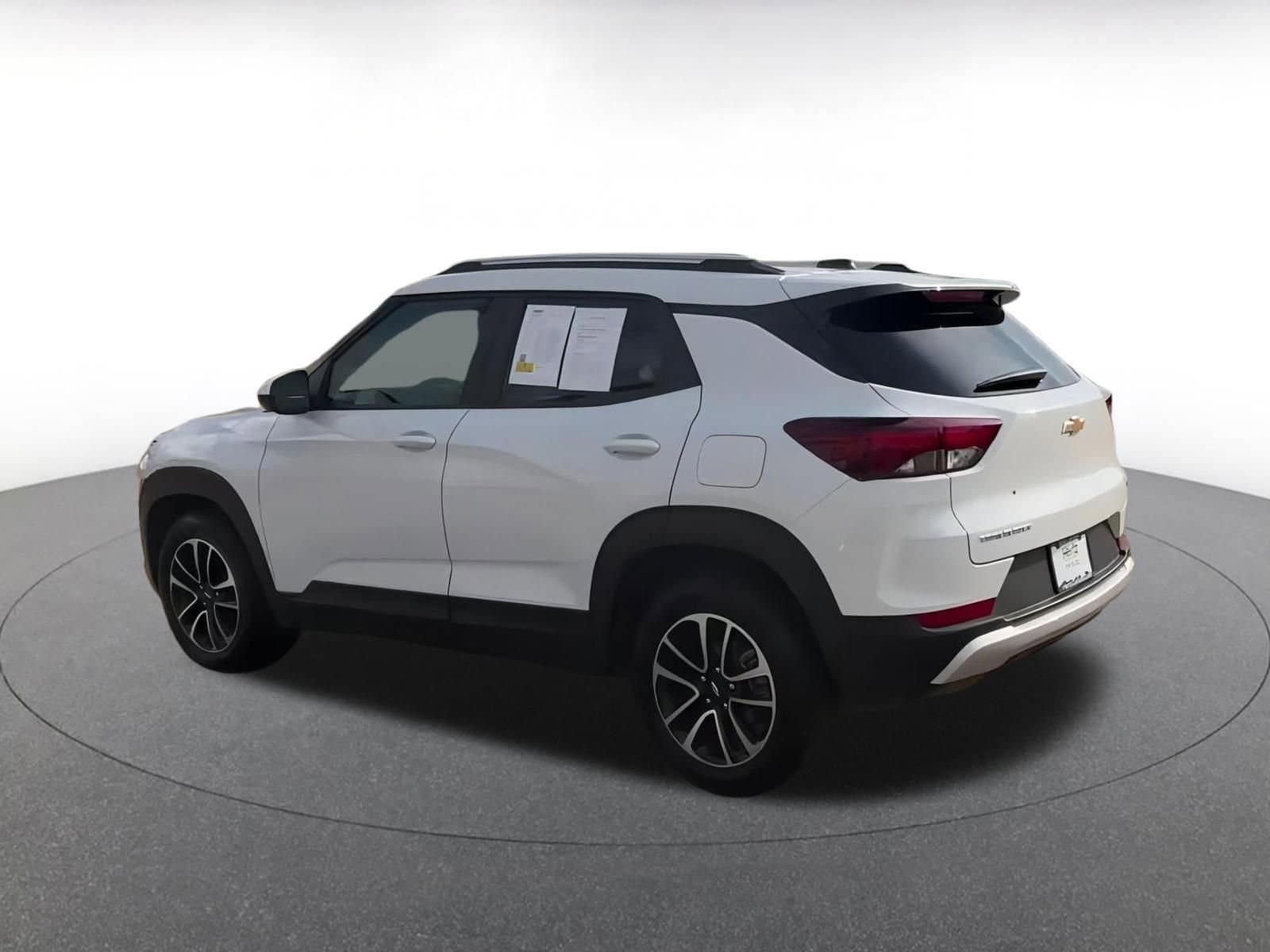 Thumbnail: 2025 Chevrolet TrailBlazer - 9