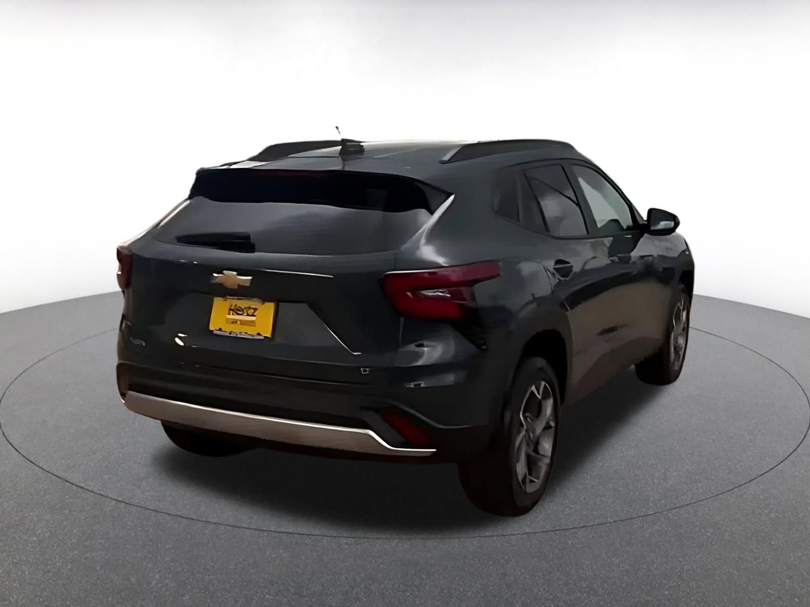 Thumbnail: 2025 Chevrolet Trax - 15