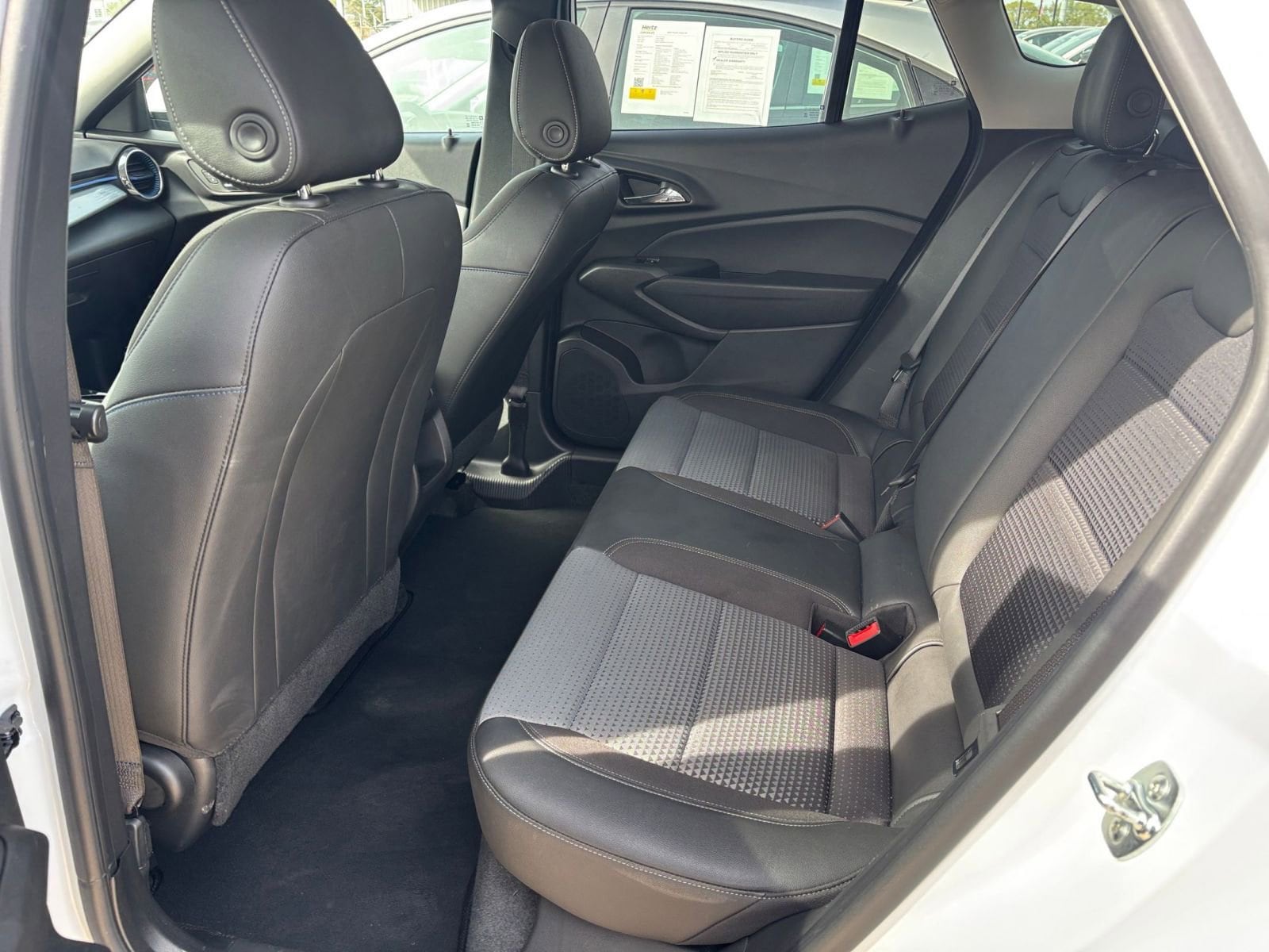 Thumbnail: 2025 Chevrolet Trax - 24