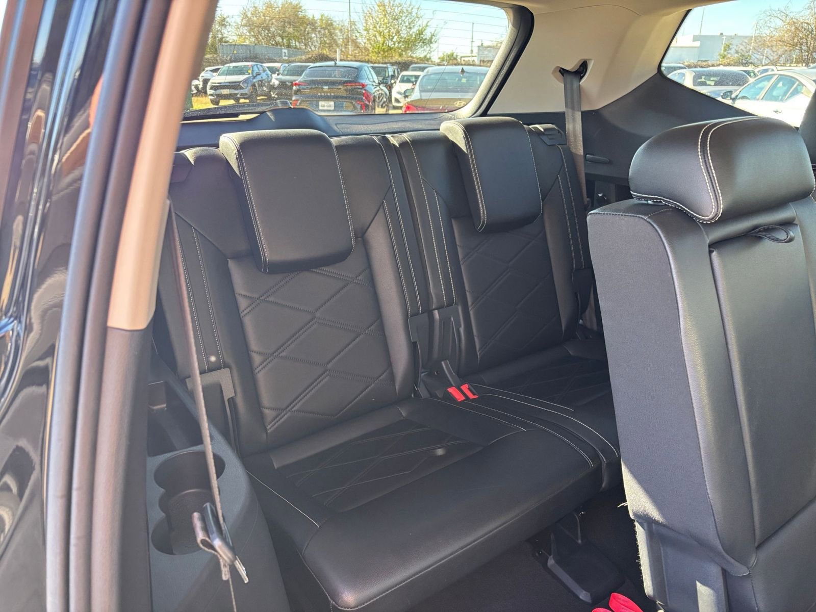 Thumbnail: 2024 Volkswagen Atlas - 17