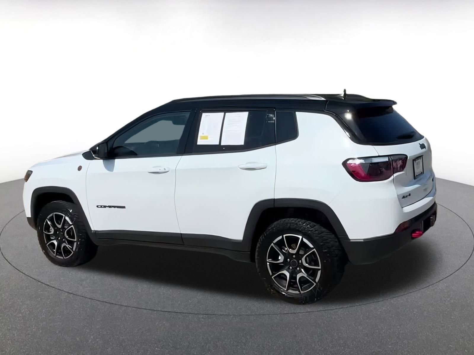 Thumbnail: 2025 Jeep Compass - 10