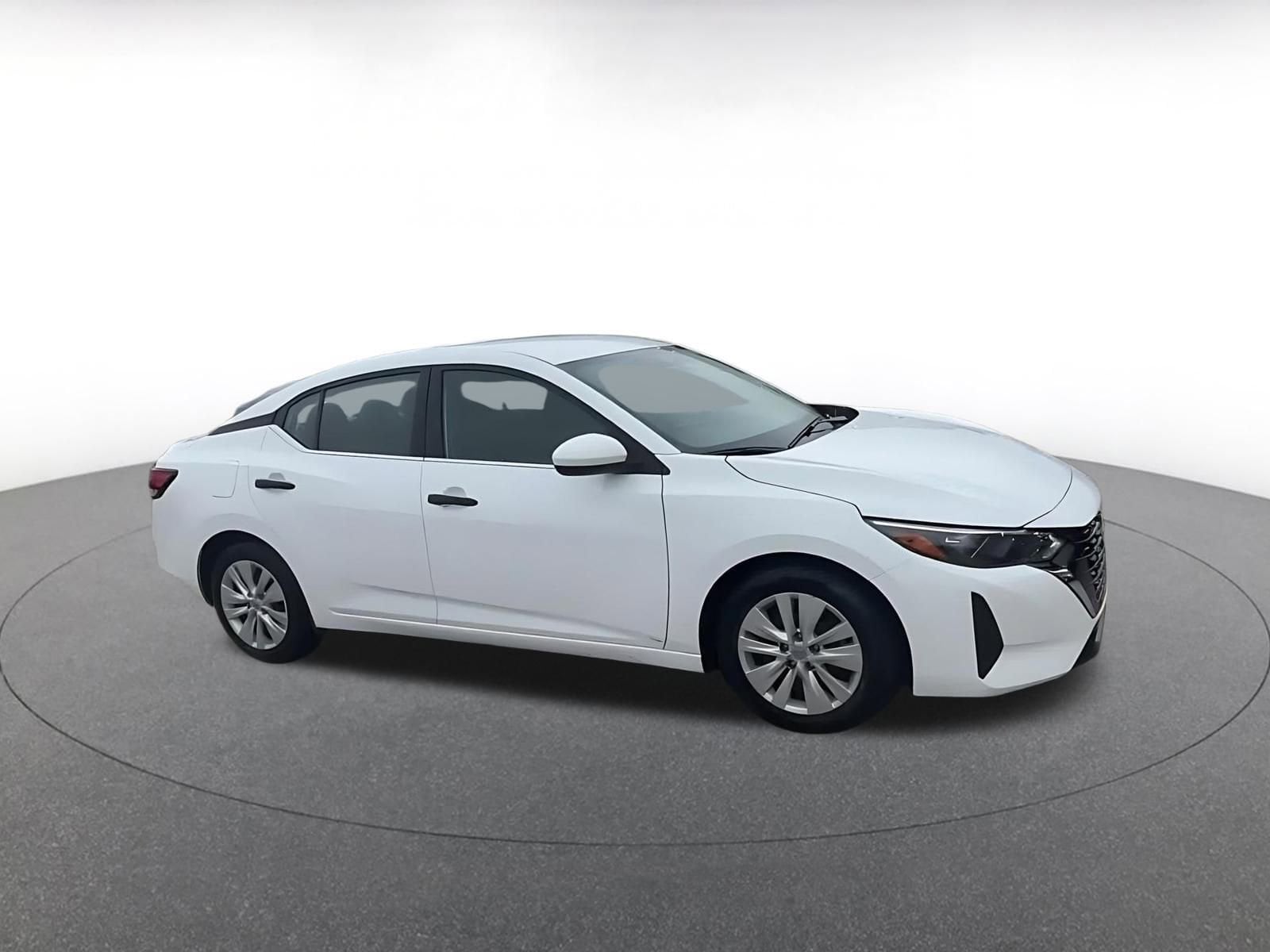 Thumbnail: 2025 Nissan Sentra - 2