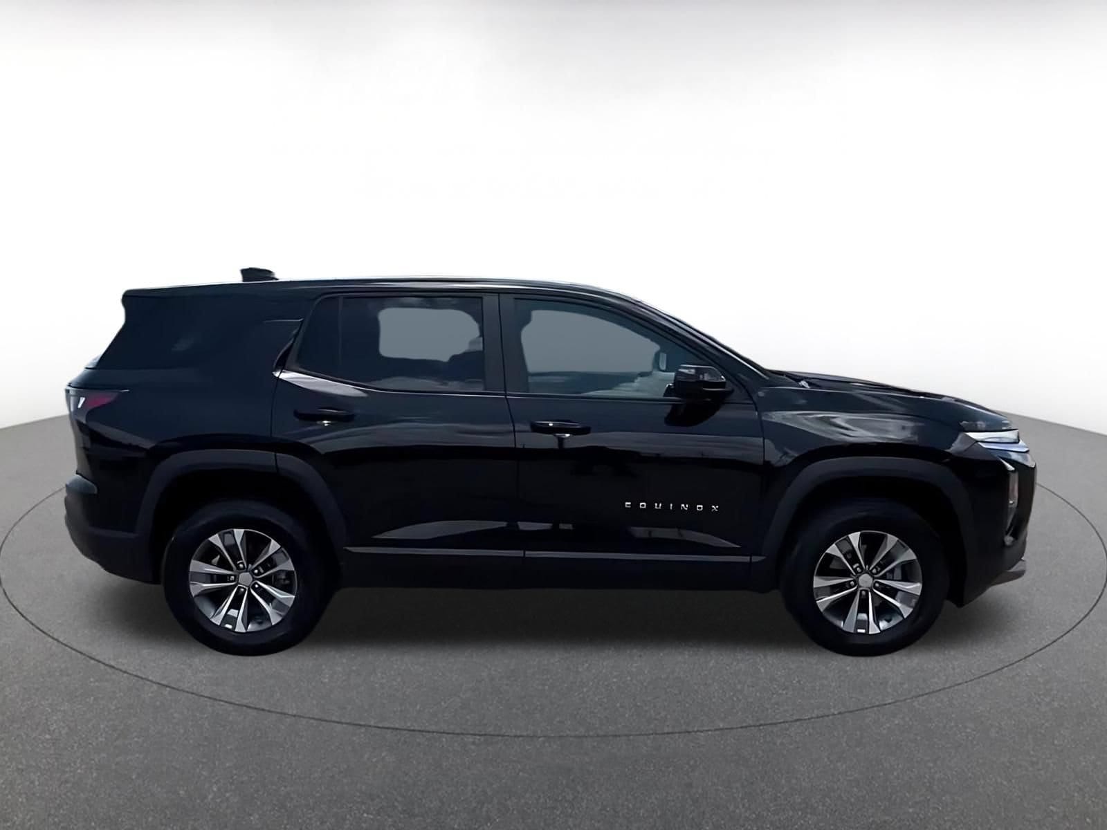 Thumbnail: 2025 Chevrolet Equinox - 15