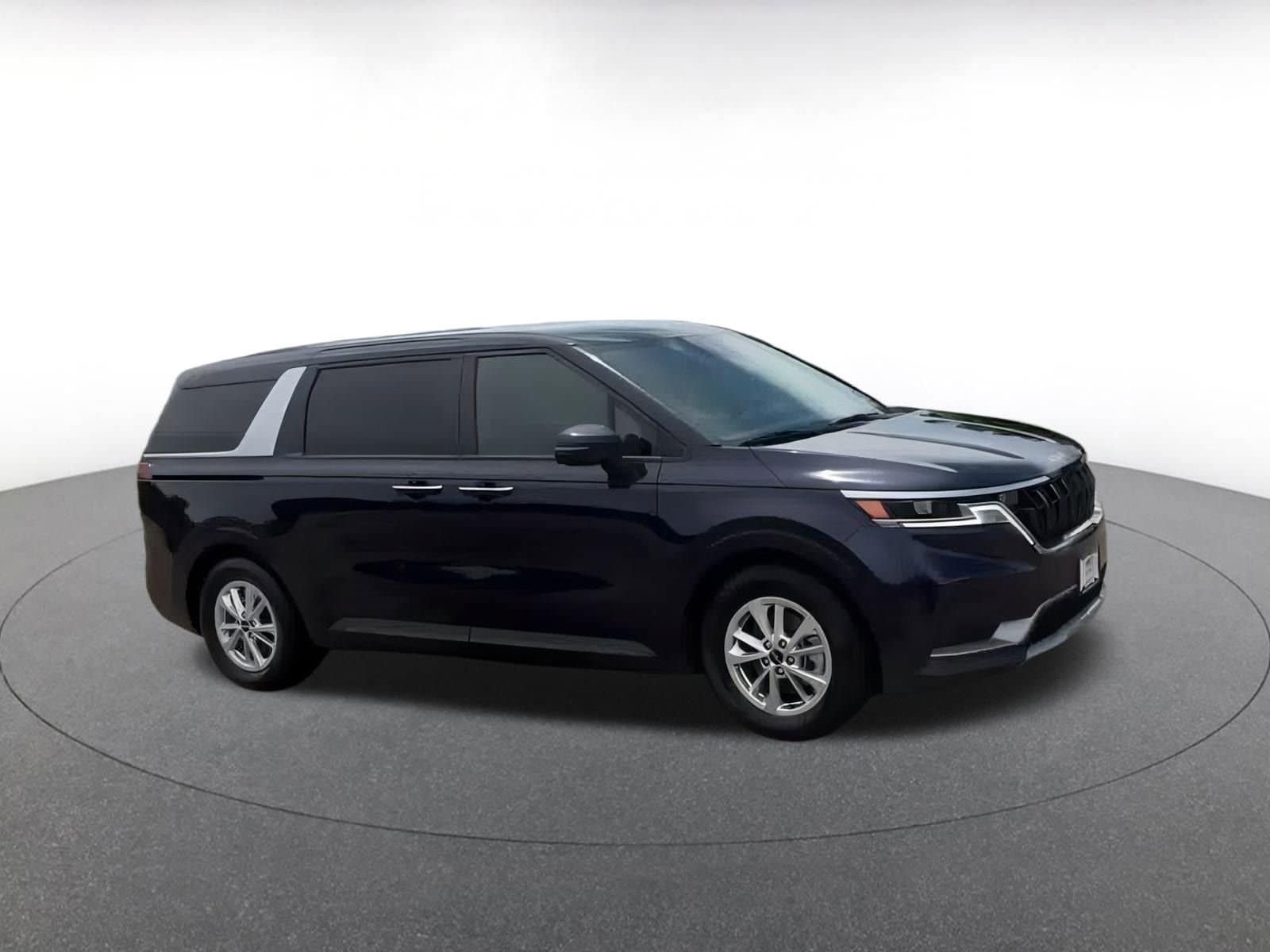 Thumbnail: 2024 Kia Carnival - 2
