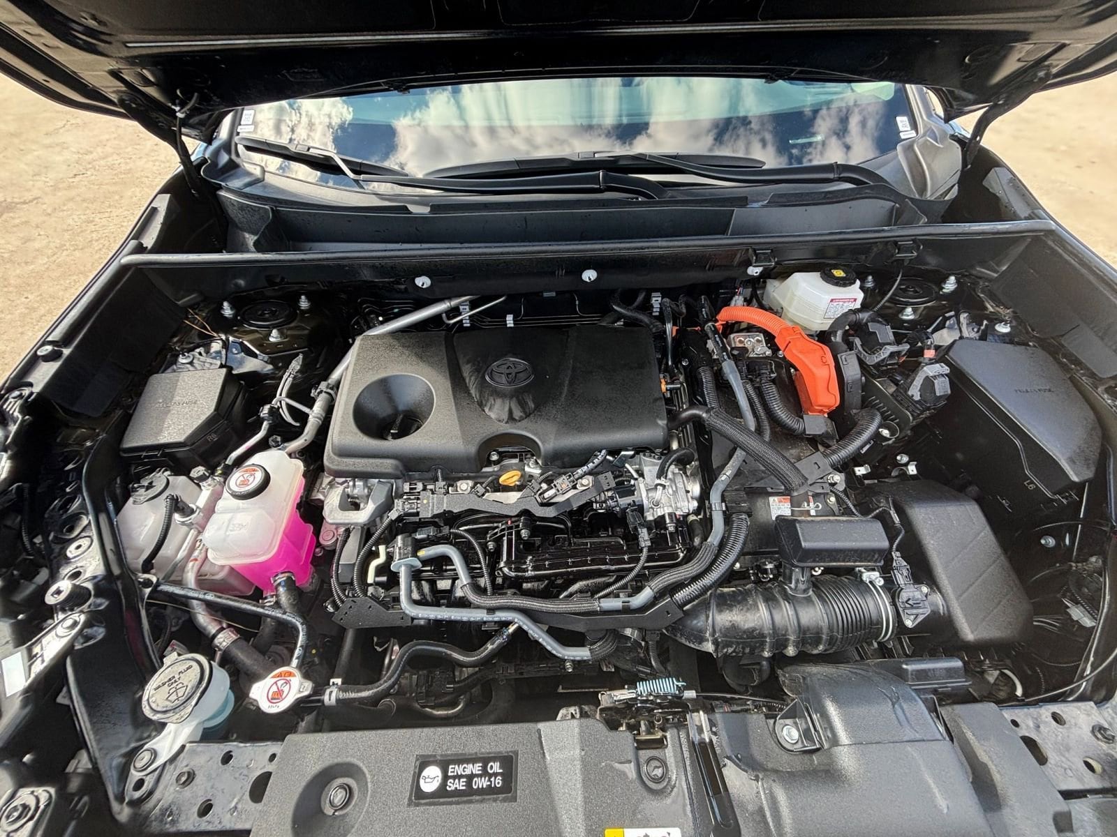 Thumbnail: 2025 Toyota RAV4 - 30