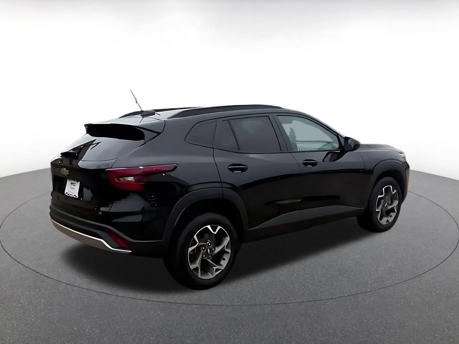 Thumbnail: 2025 Chevrolet Trax - 15