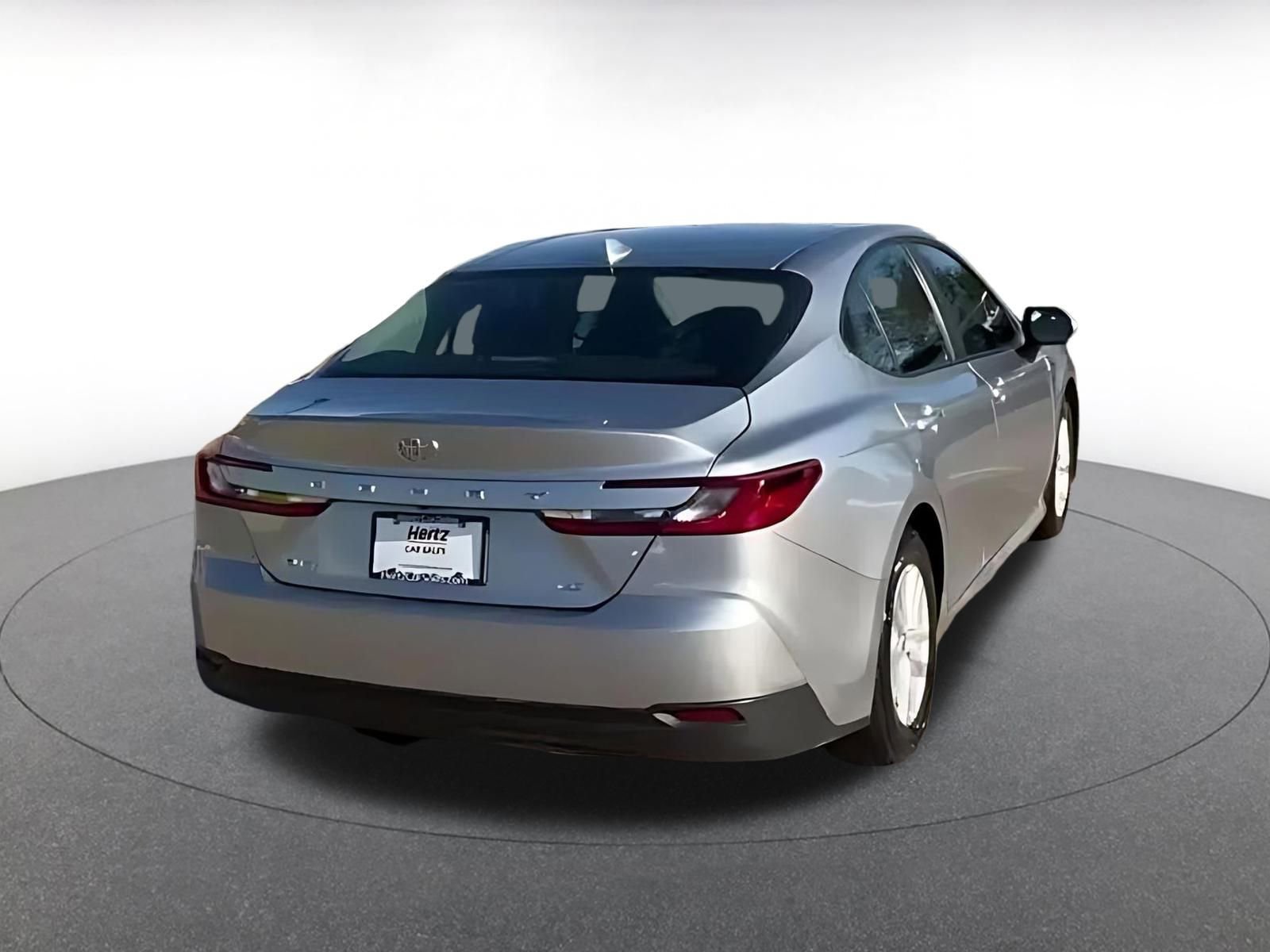 Thumbnail: 2025 Toyota Camry - 10