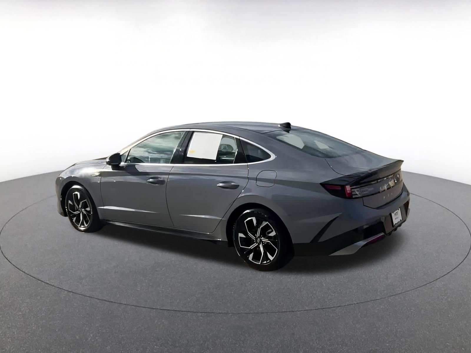 Thumbnail: 2025 Hyundai Sonata - 11
