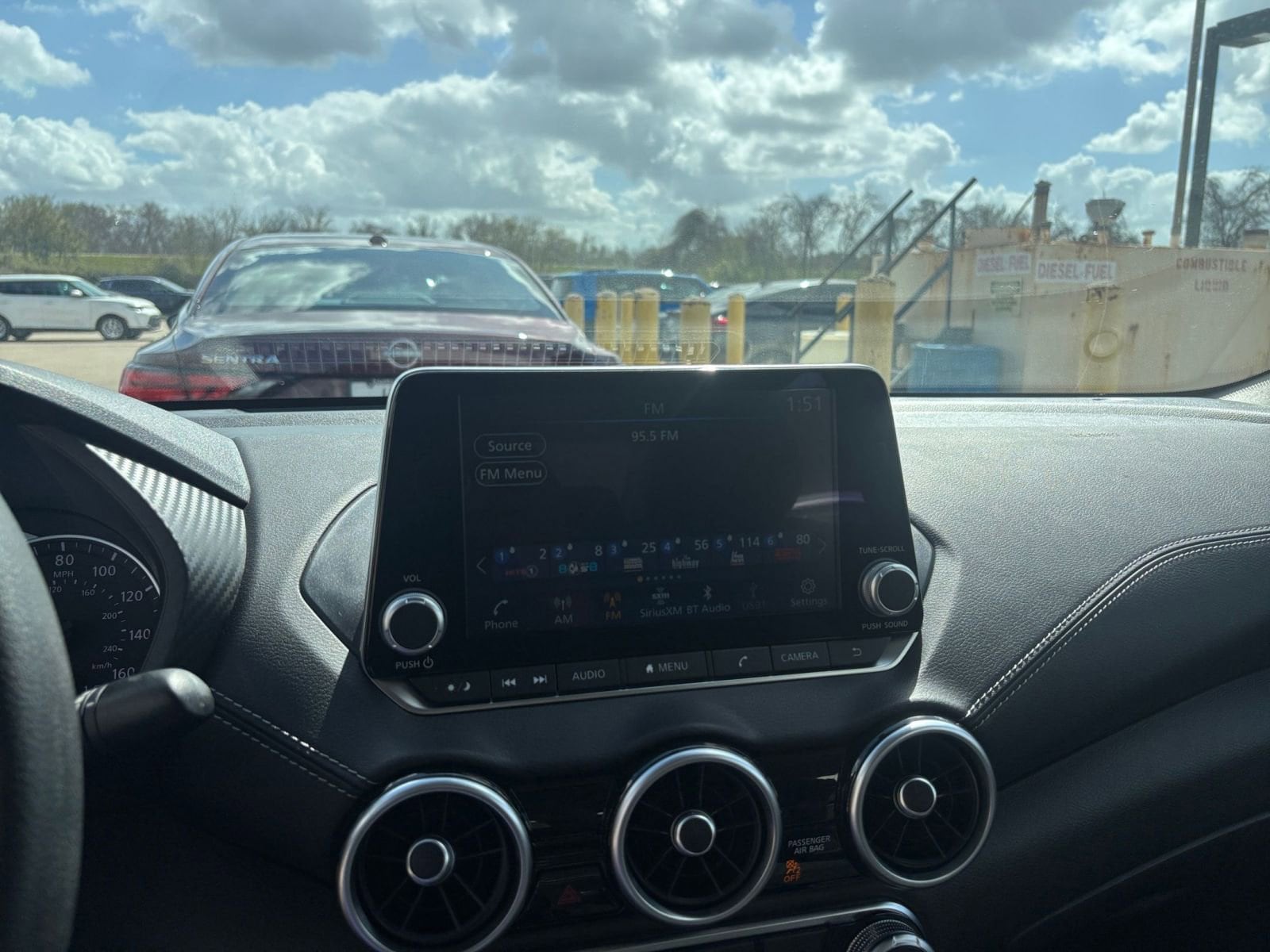 Thumbnail: 2025 Nissan Sentra - 20