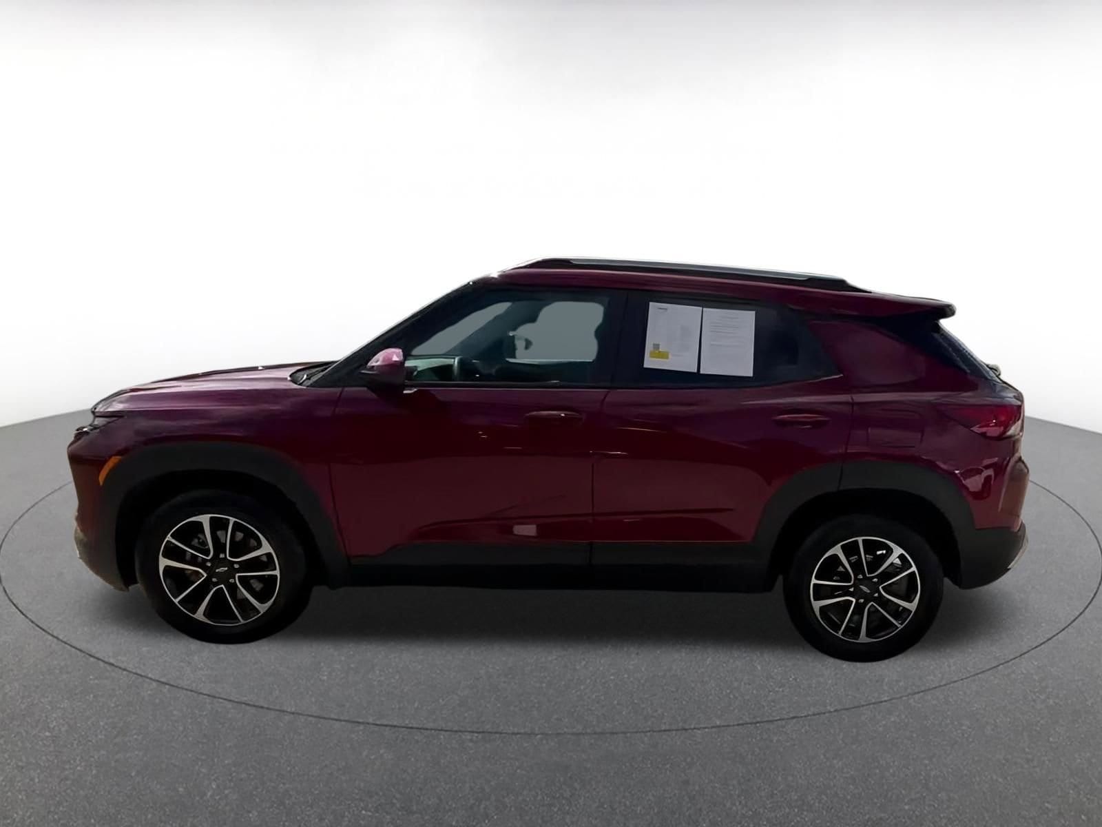 Thumbnail: 2025 Chevrolet TrailBlazer - 8