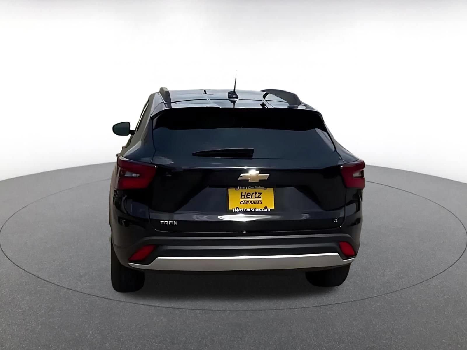 Thumbnail: 2025 Chevrolet Trax - 12