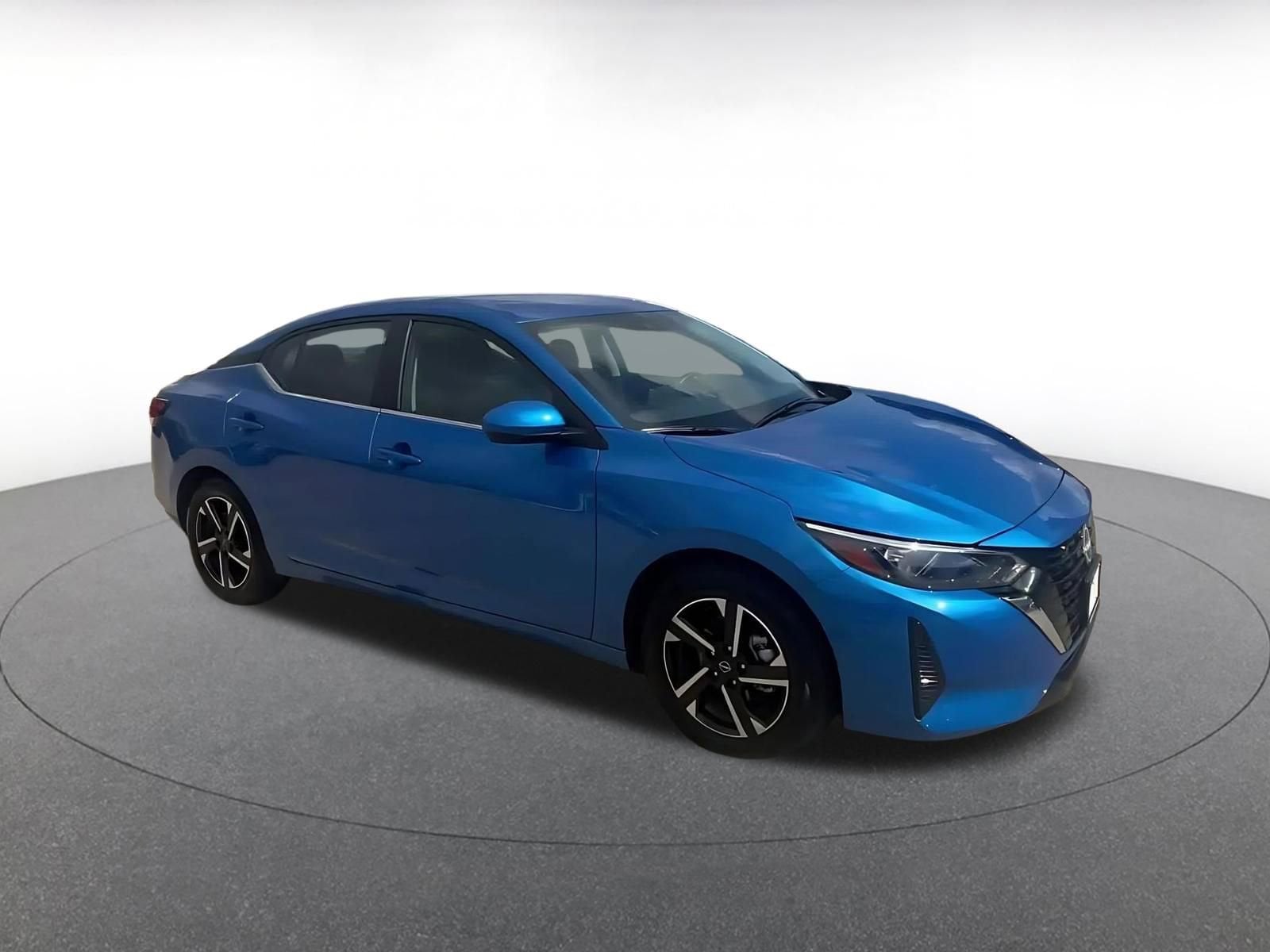 Thumbnail: 2025 Nissan Sentra - 2