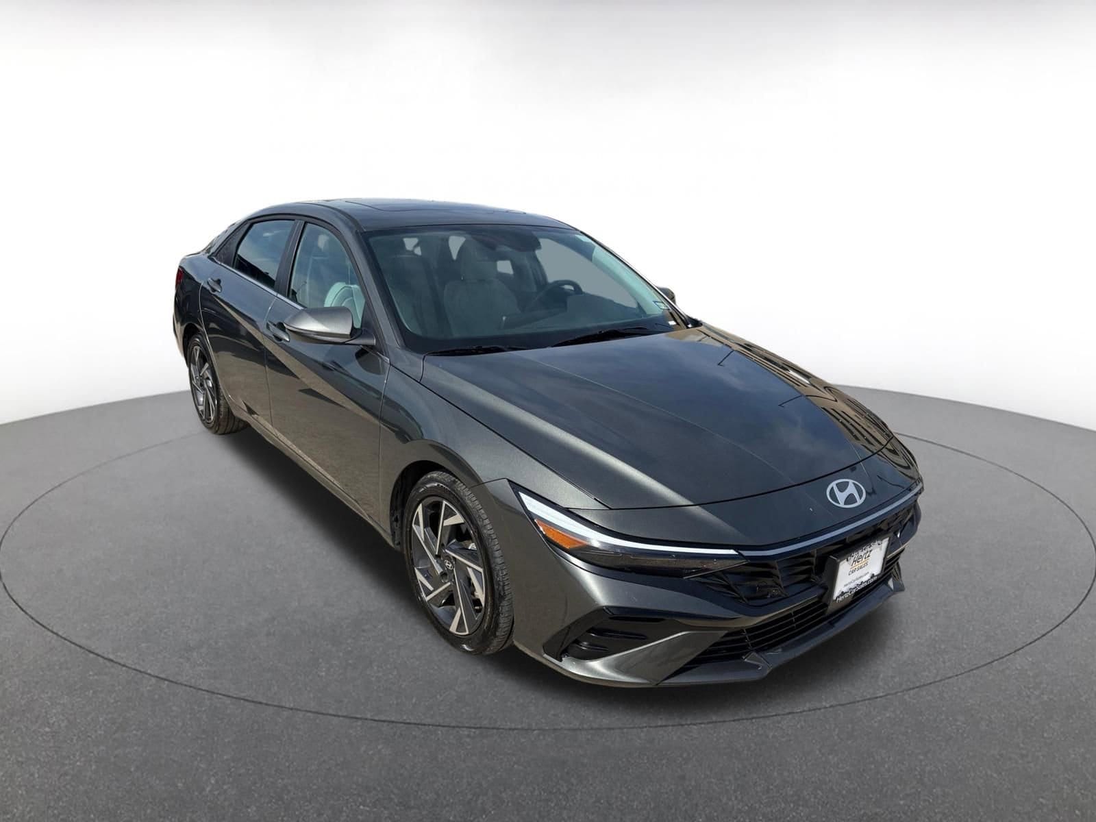 Thumbnail: 2025 Hyundai Elantra - 1