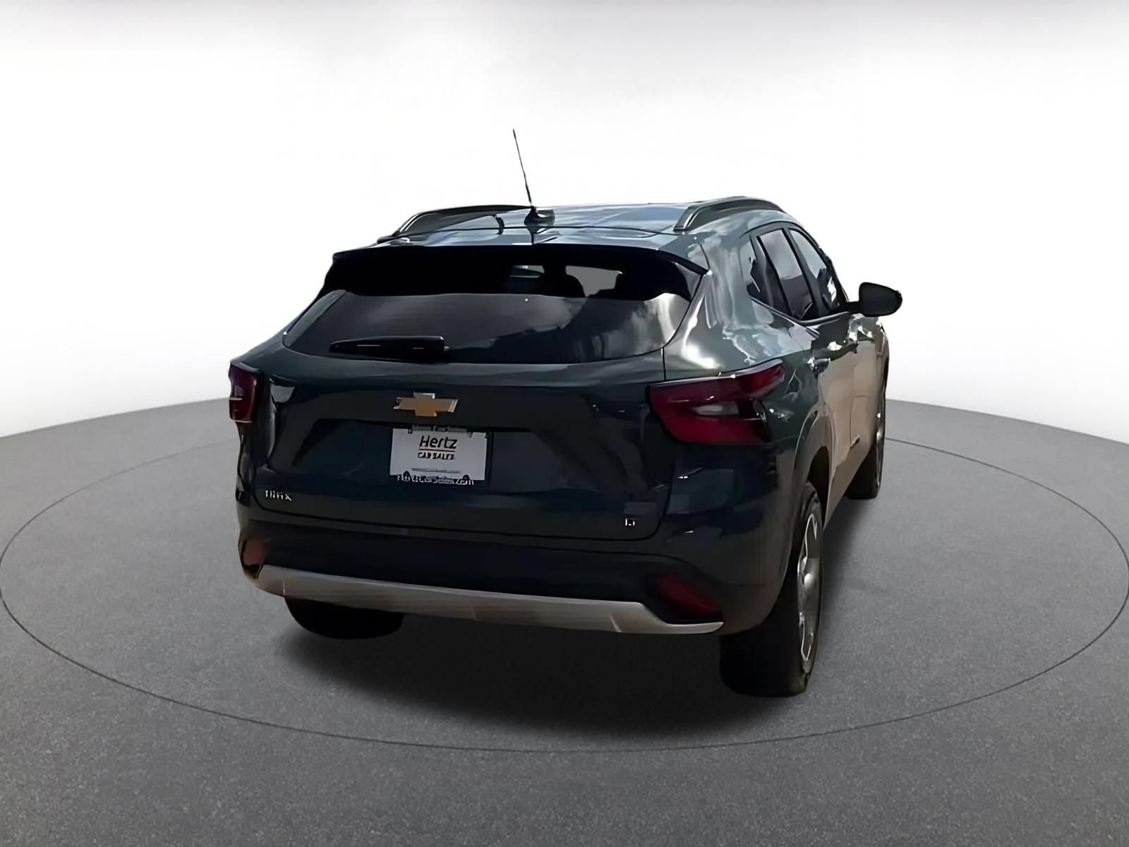 Thumbnail: 2025 Chevrolet Trax - 14