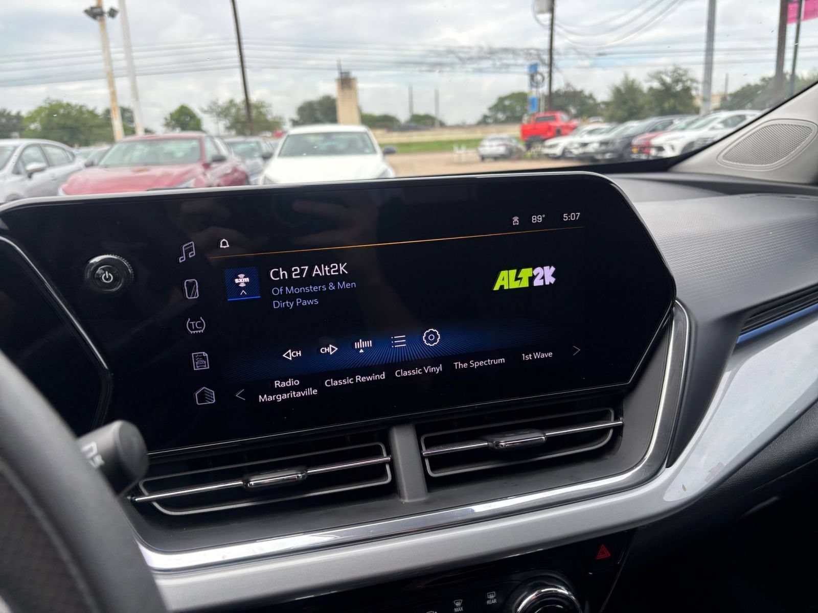 Thumbnail: 2025 Chevrolet Trax - 20