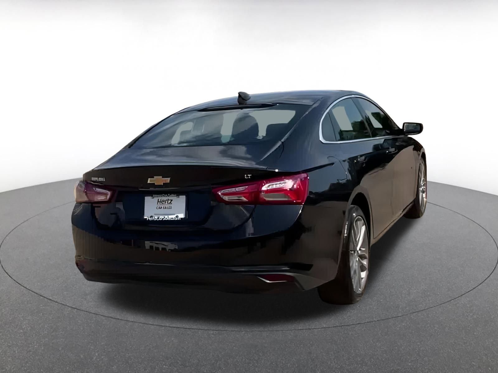Thumbnail: 2024 Chevrolet Malibu - 11