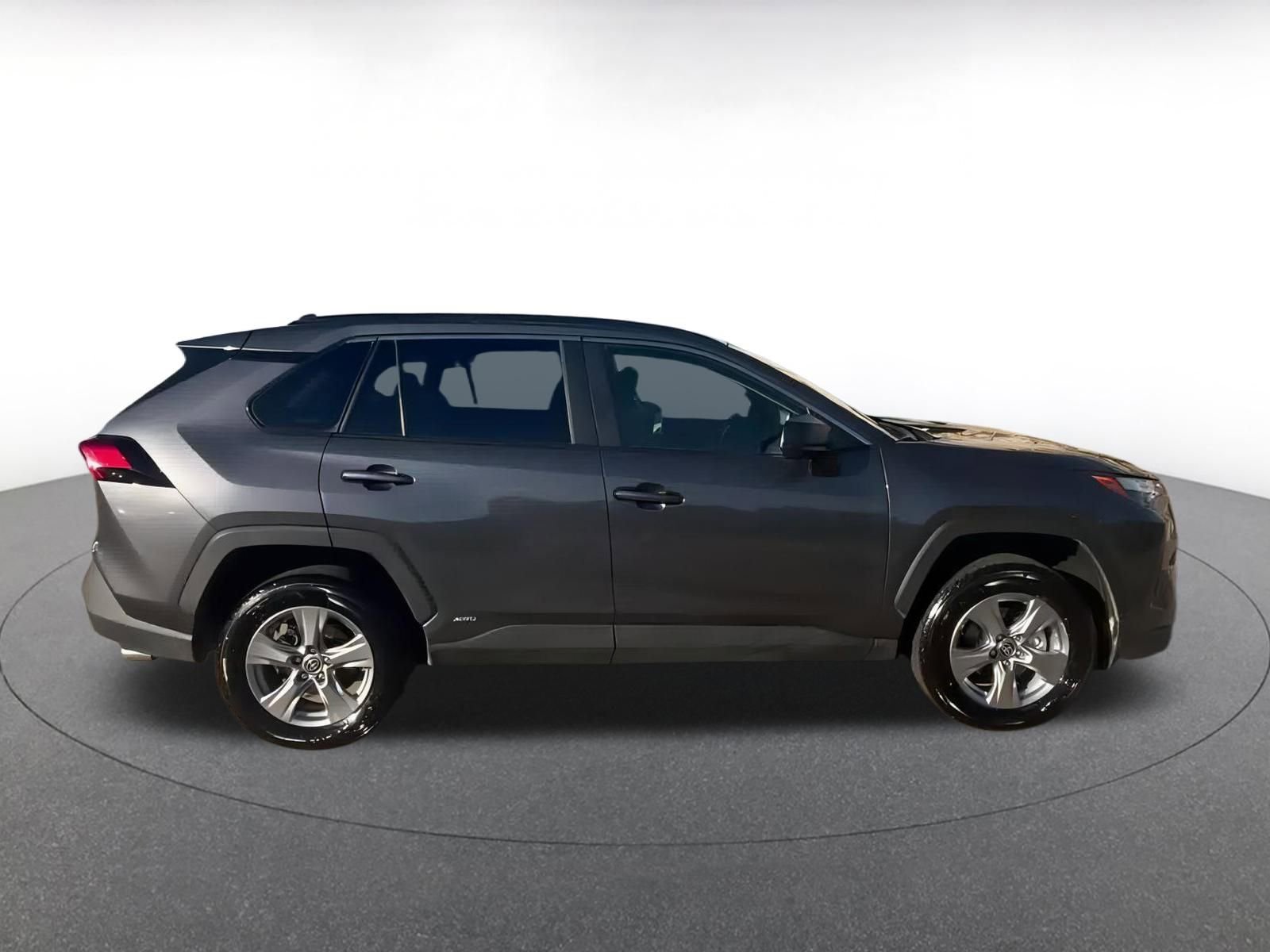 Thumbnail: 2025 Toyota RAV4 - 15