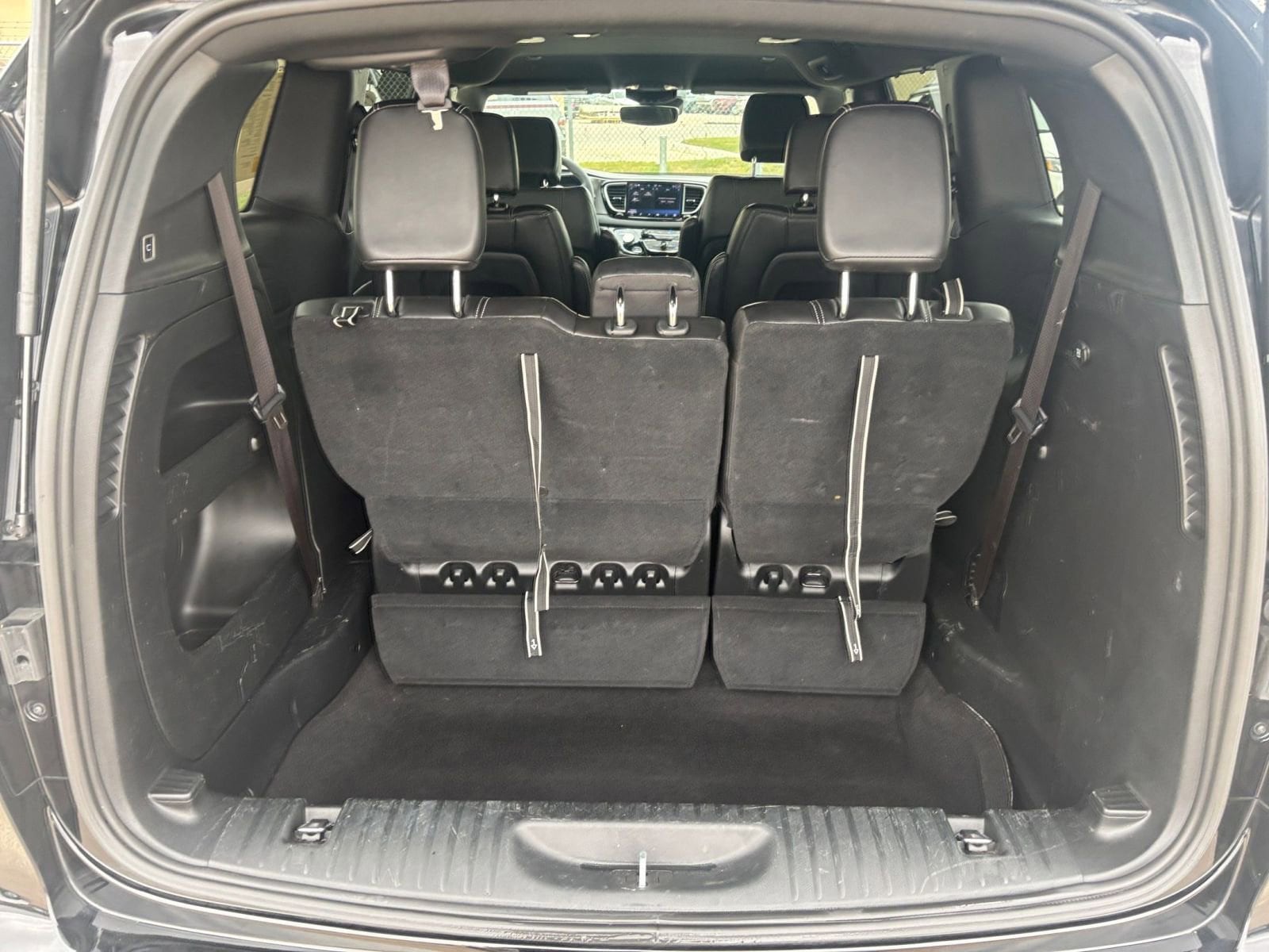 Thumbnail: 2025 Chrysler Pacifica - 34