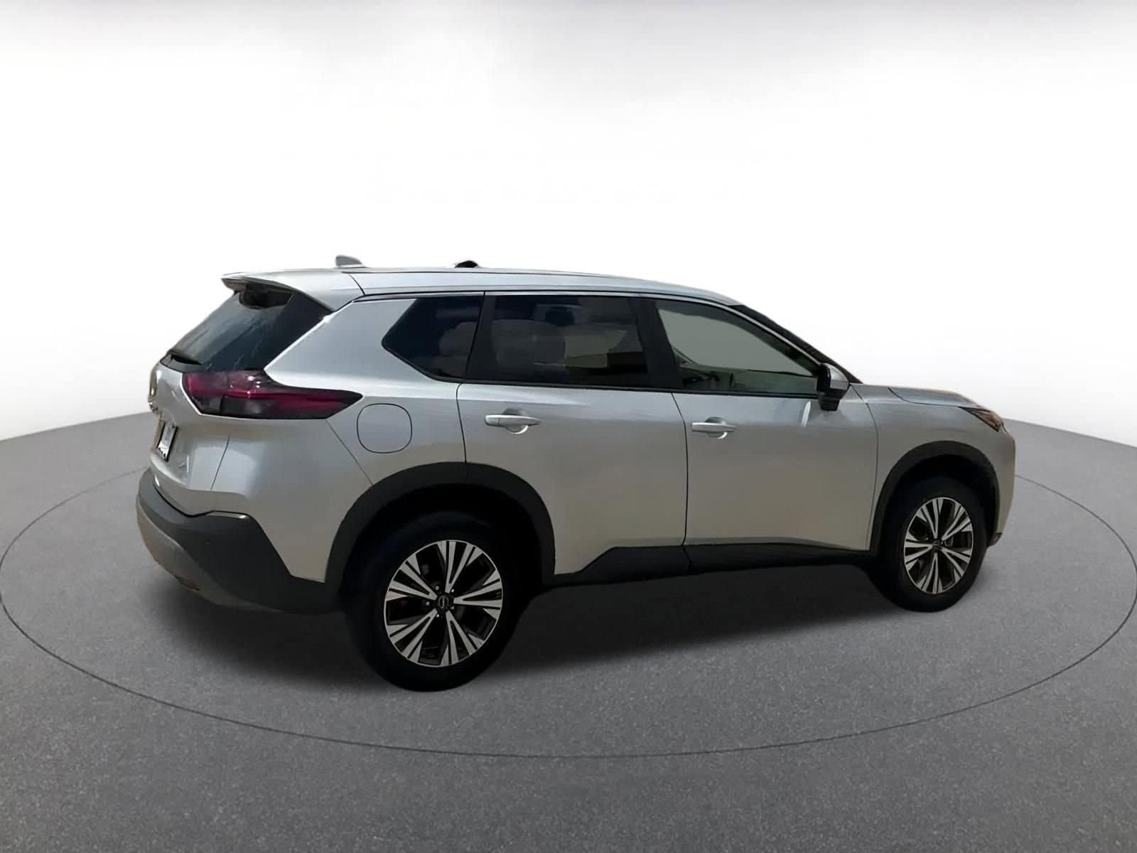 2023 Nissan Rogue SV 12