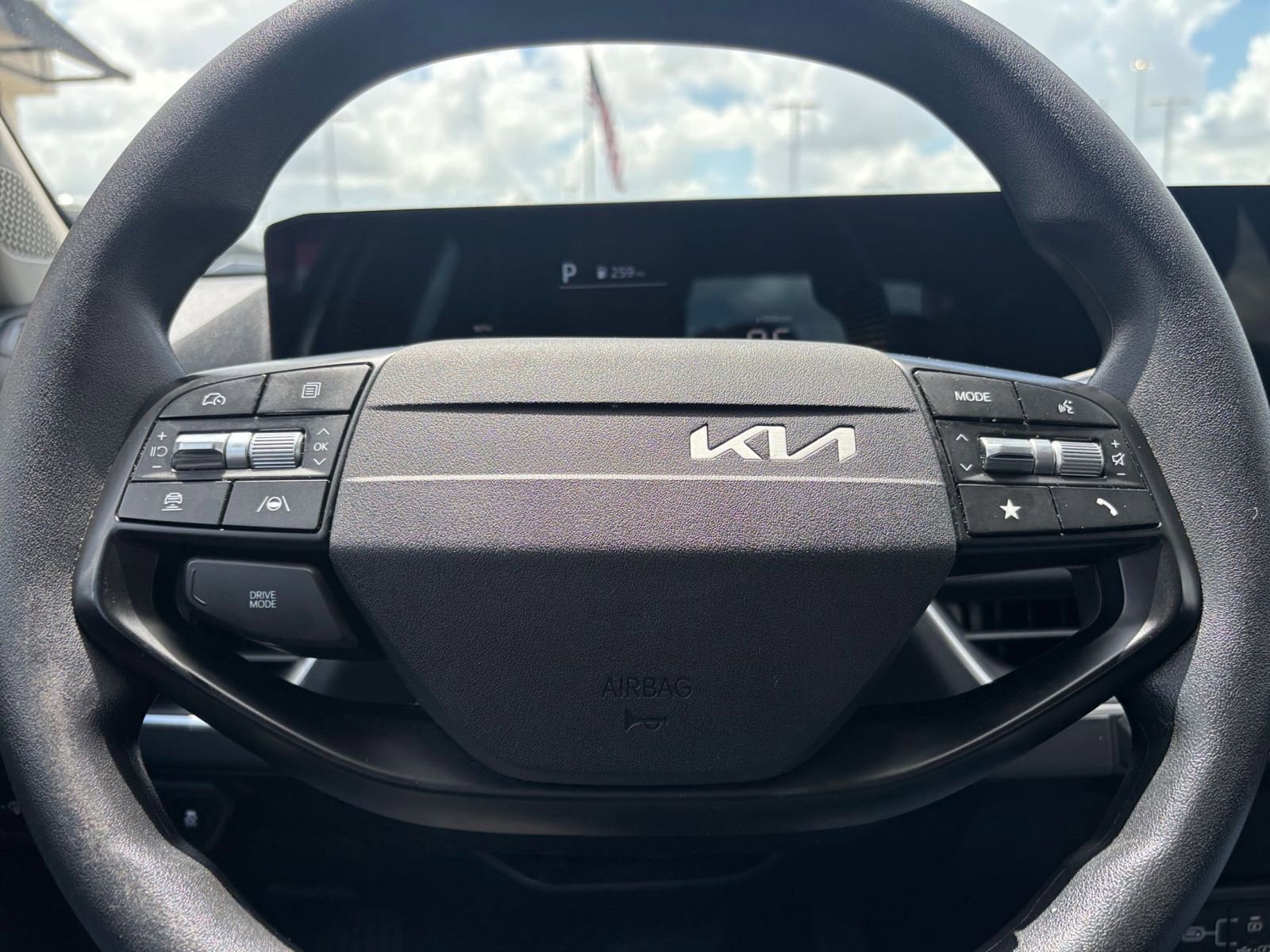 Thumbnail: 2025 Kia K4 - 27