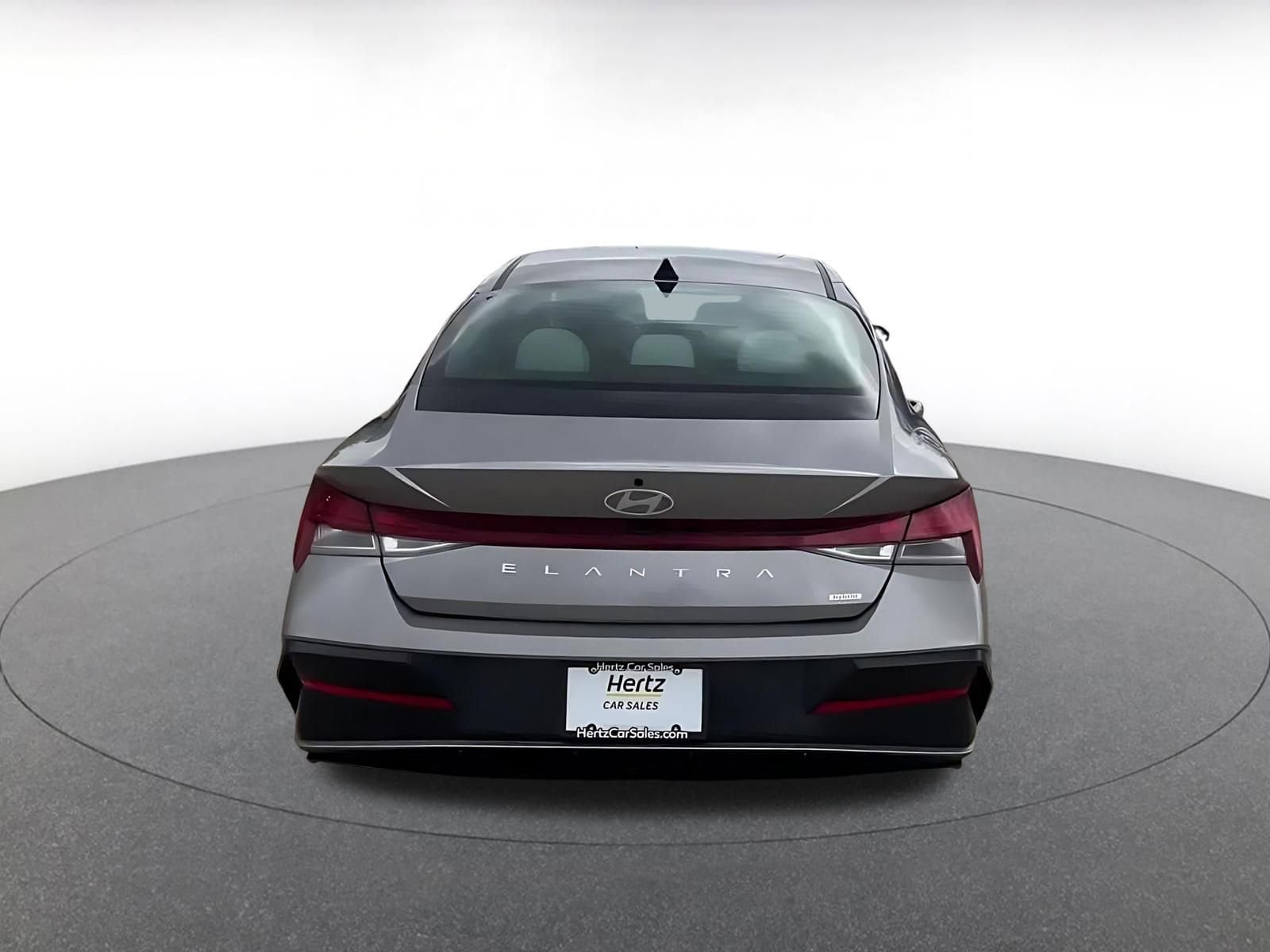 Thumbnail: 2025 Hyundai Elantra - 12